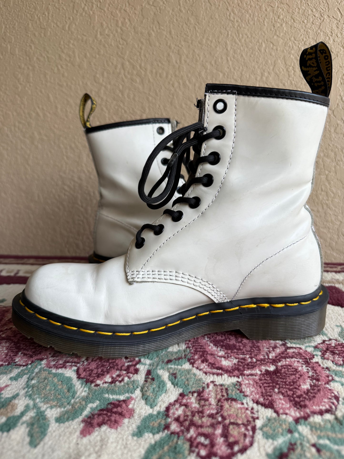 White 1460