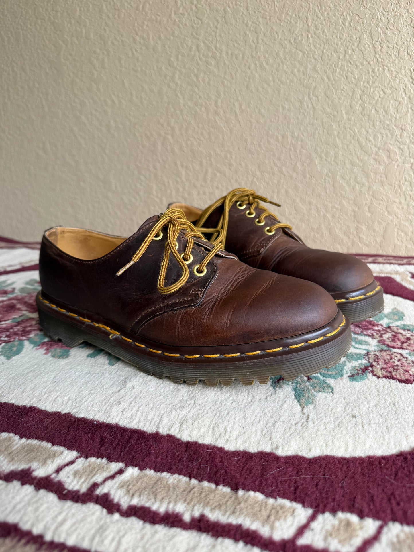 Vintage Brown 1461