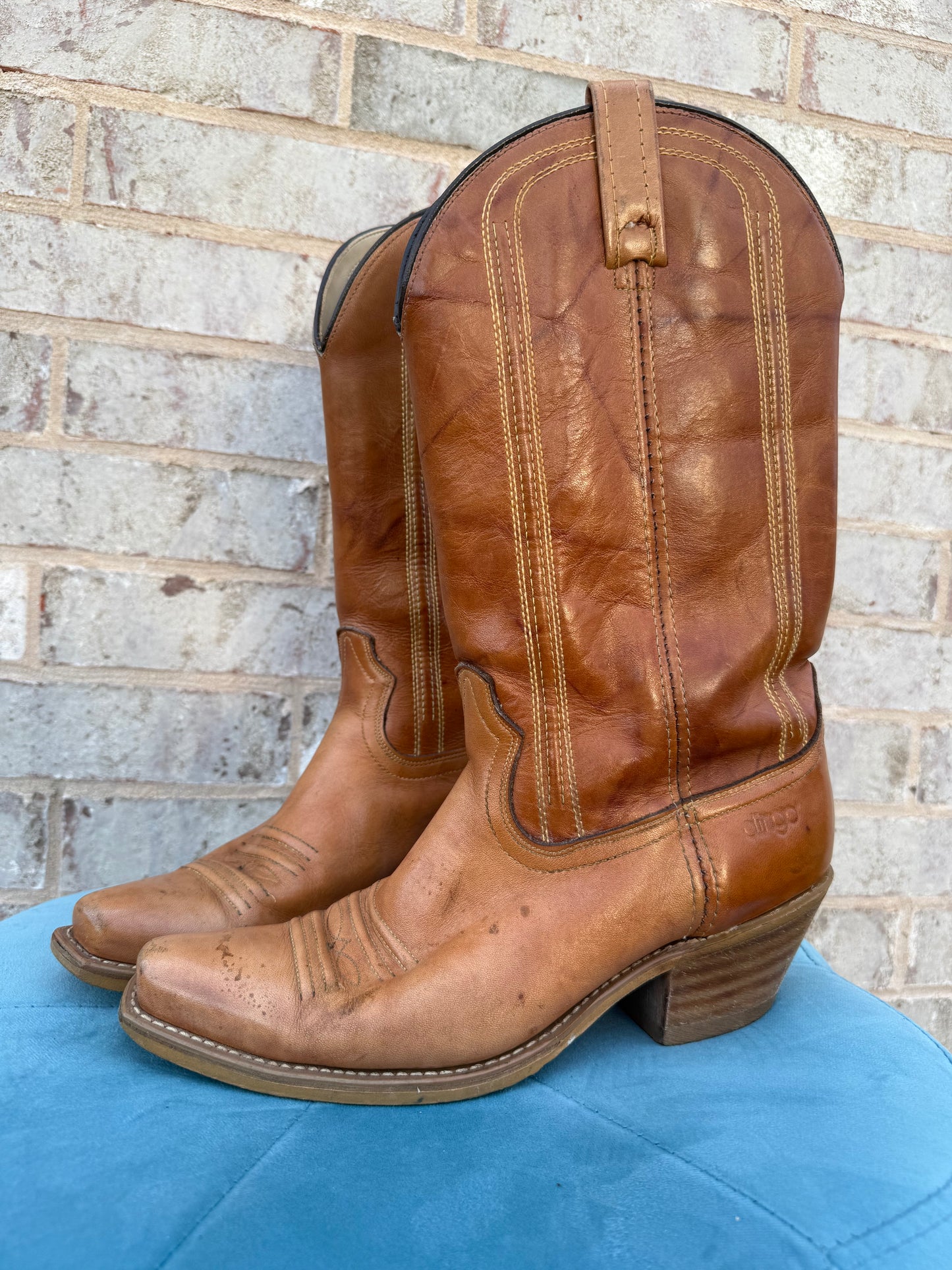 Tan Acme Dingo Boots