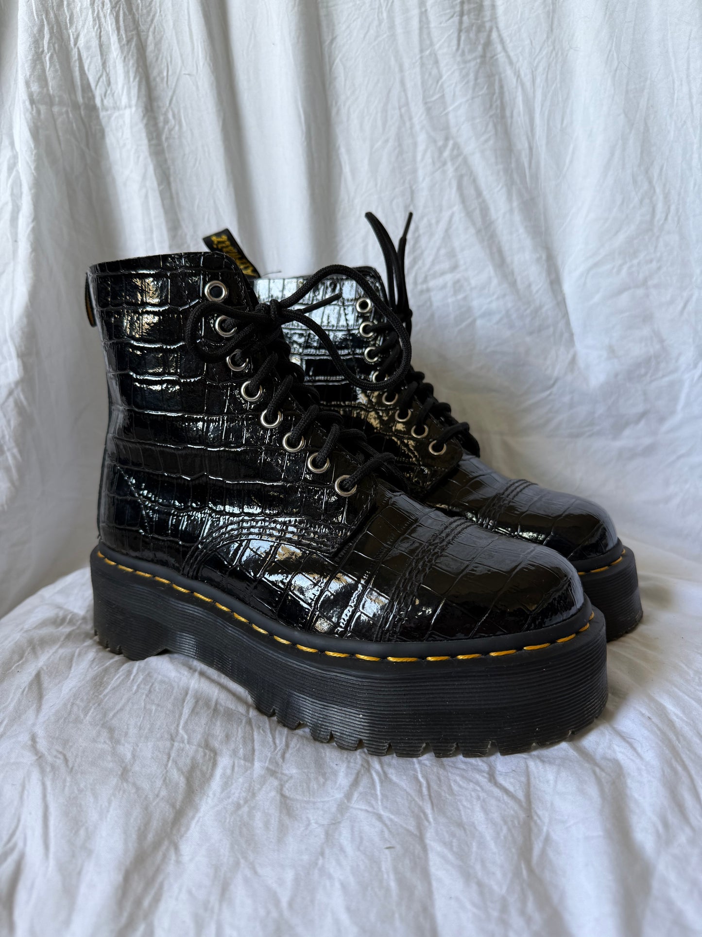 Croc Skin Sinclair