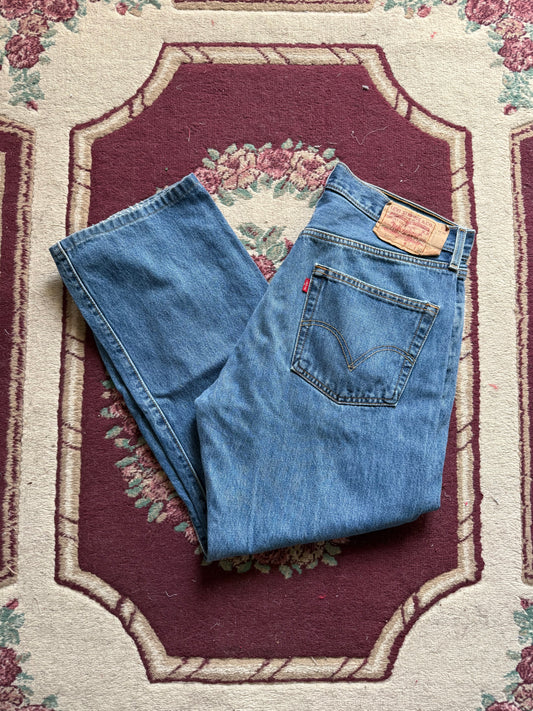 34” Levi’s 501