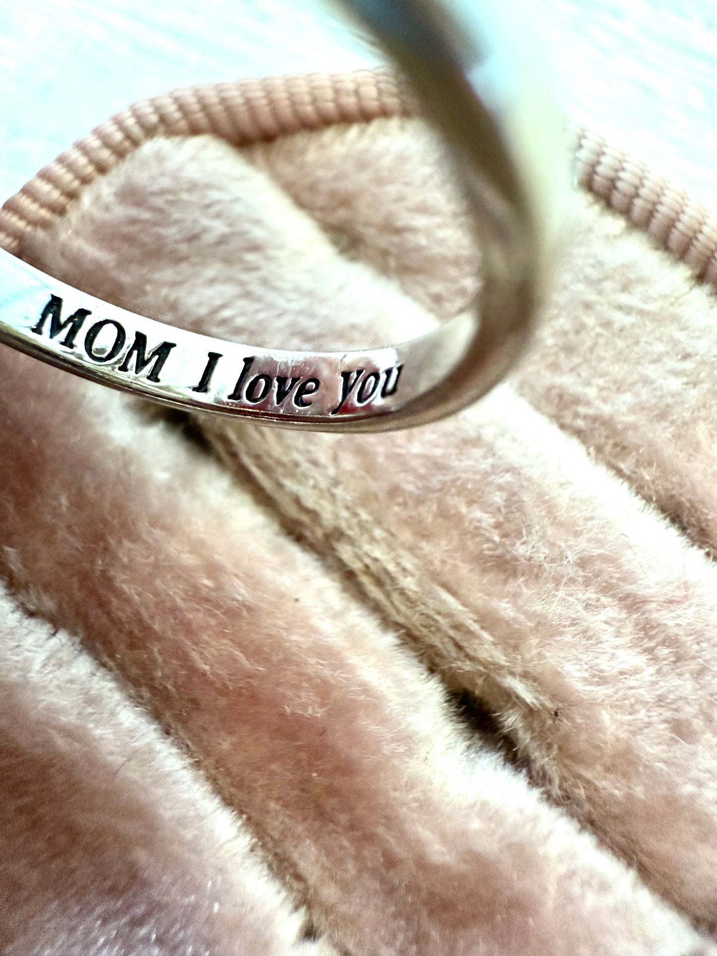 Sterling Hug Ring (8-9)