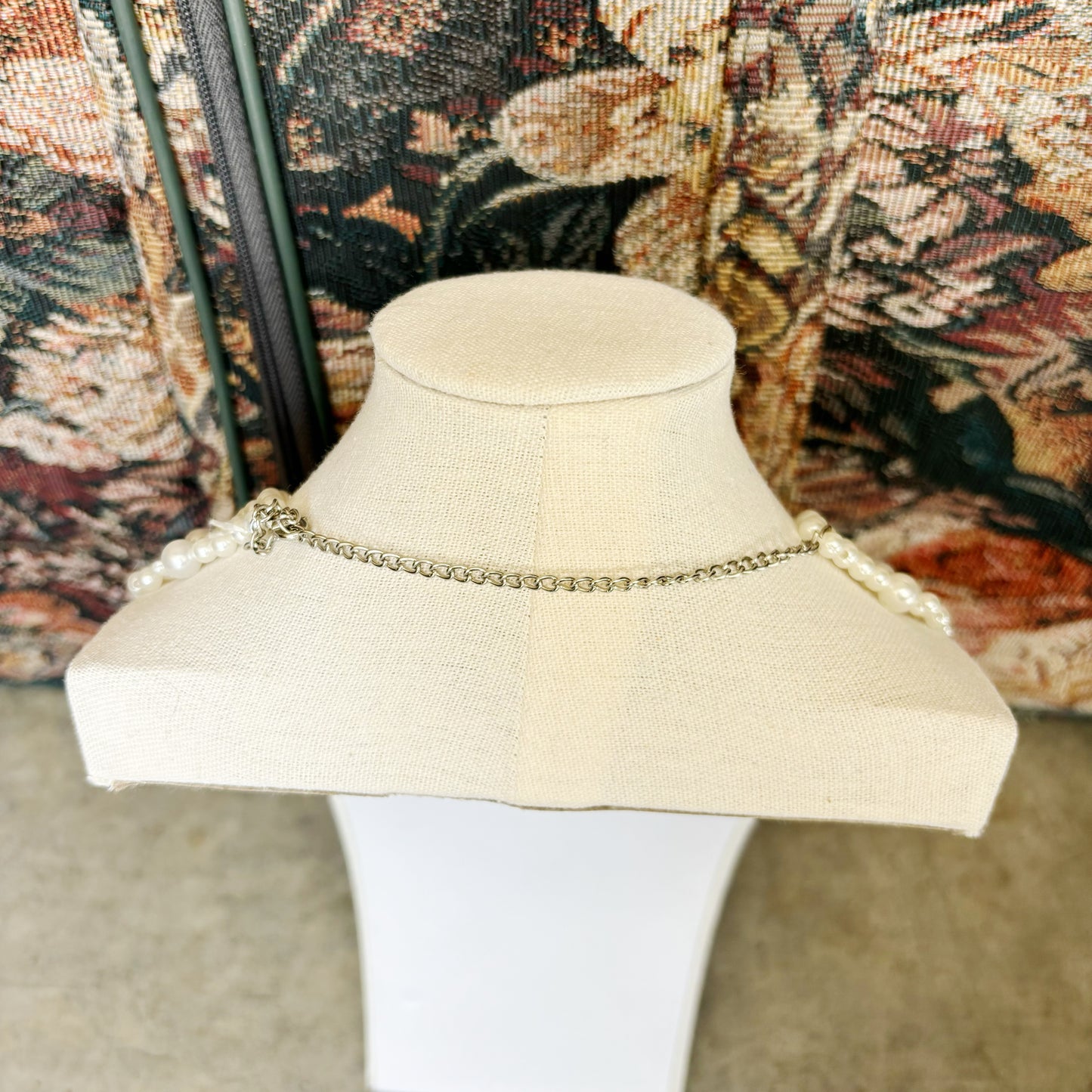Pearl Collar Necklace