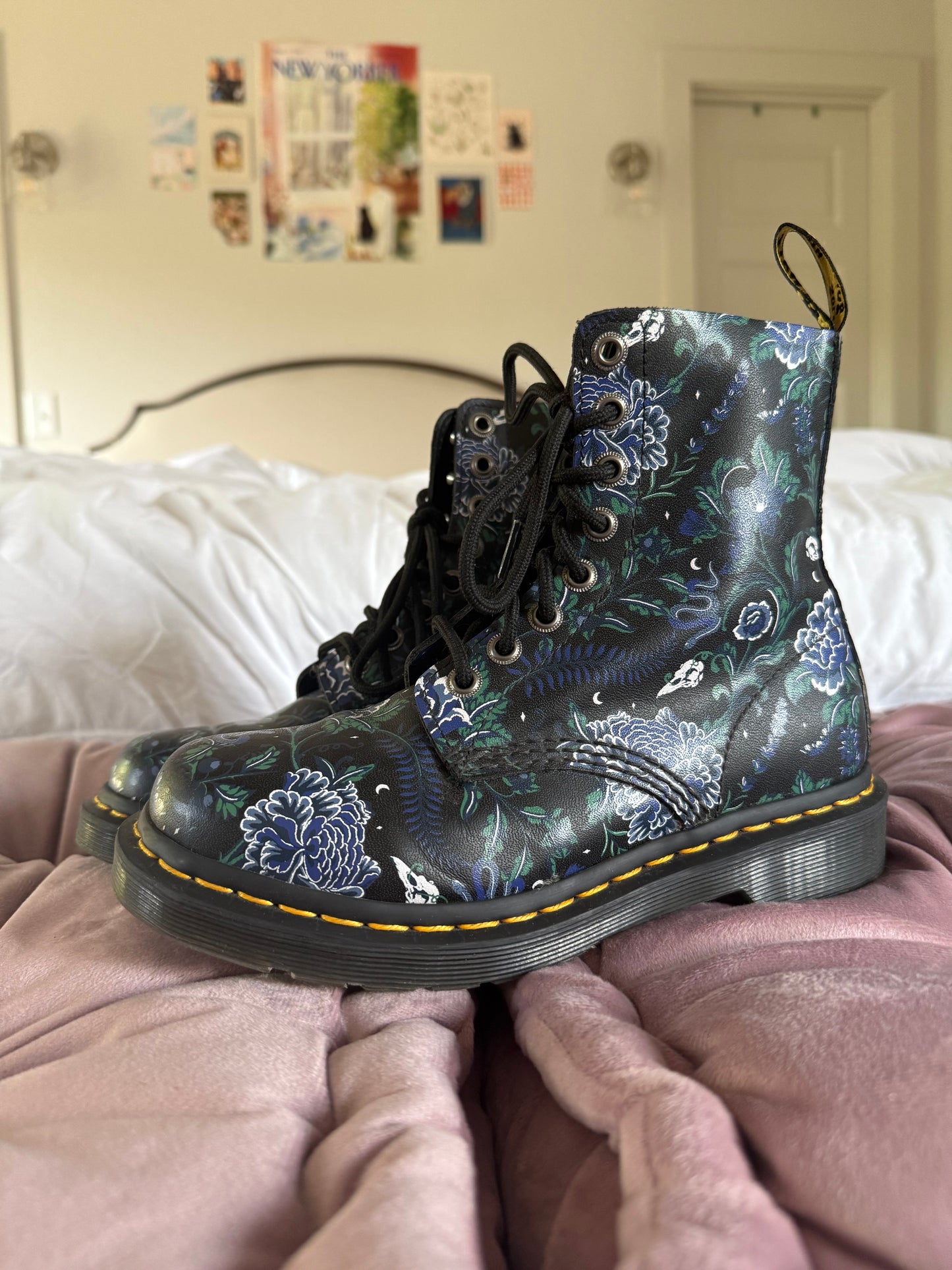 Mystic Floral Pascal