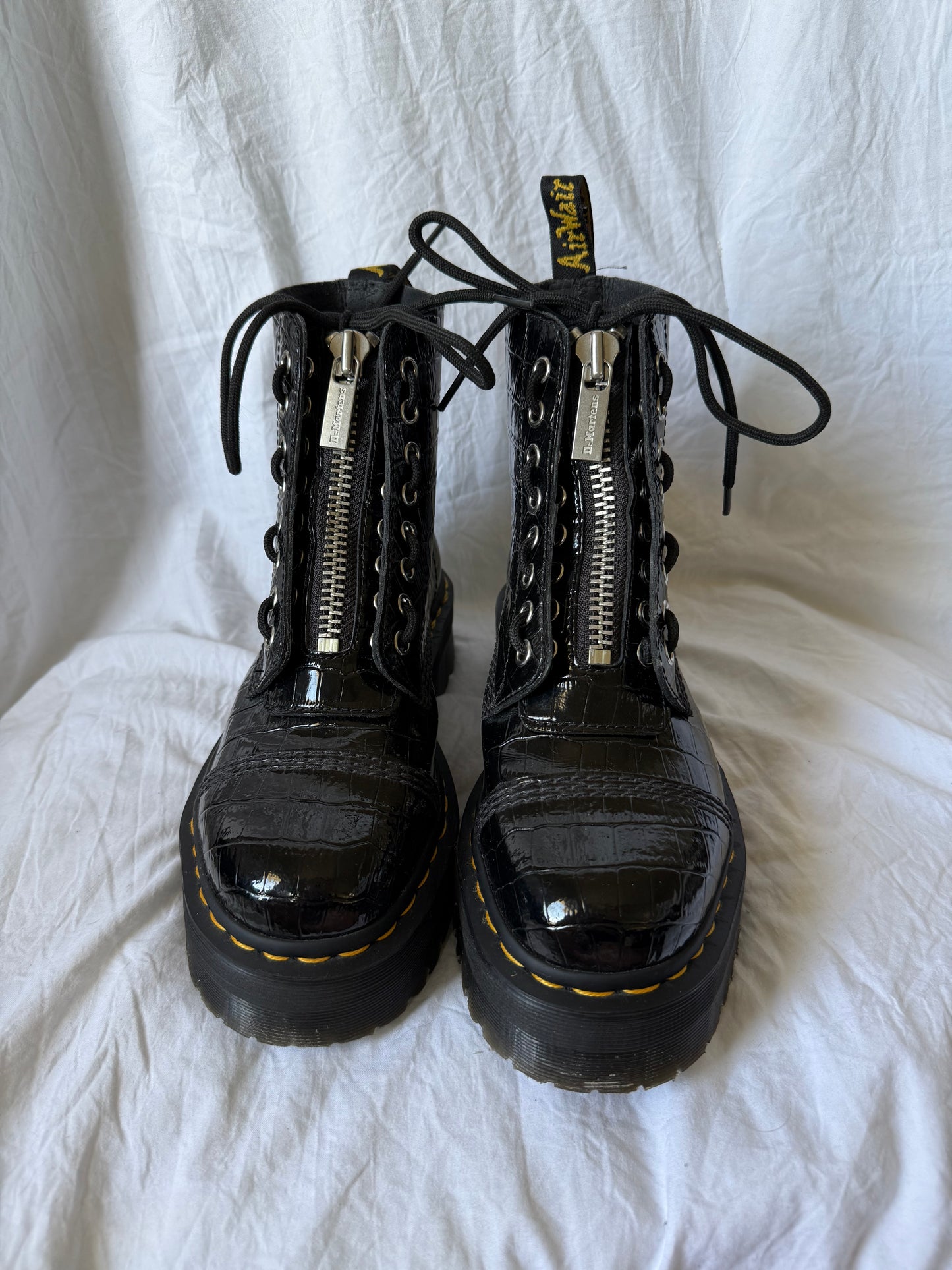 Croc Skin Sinclair
