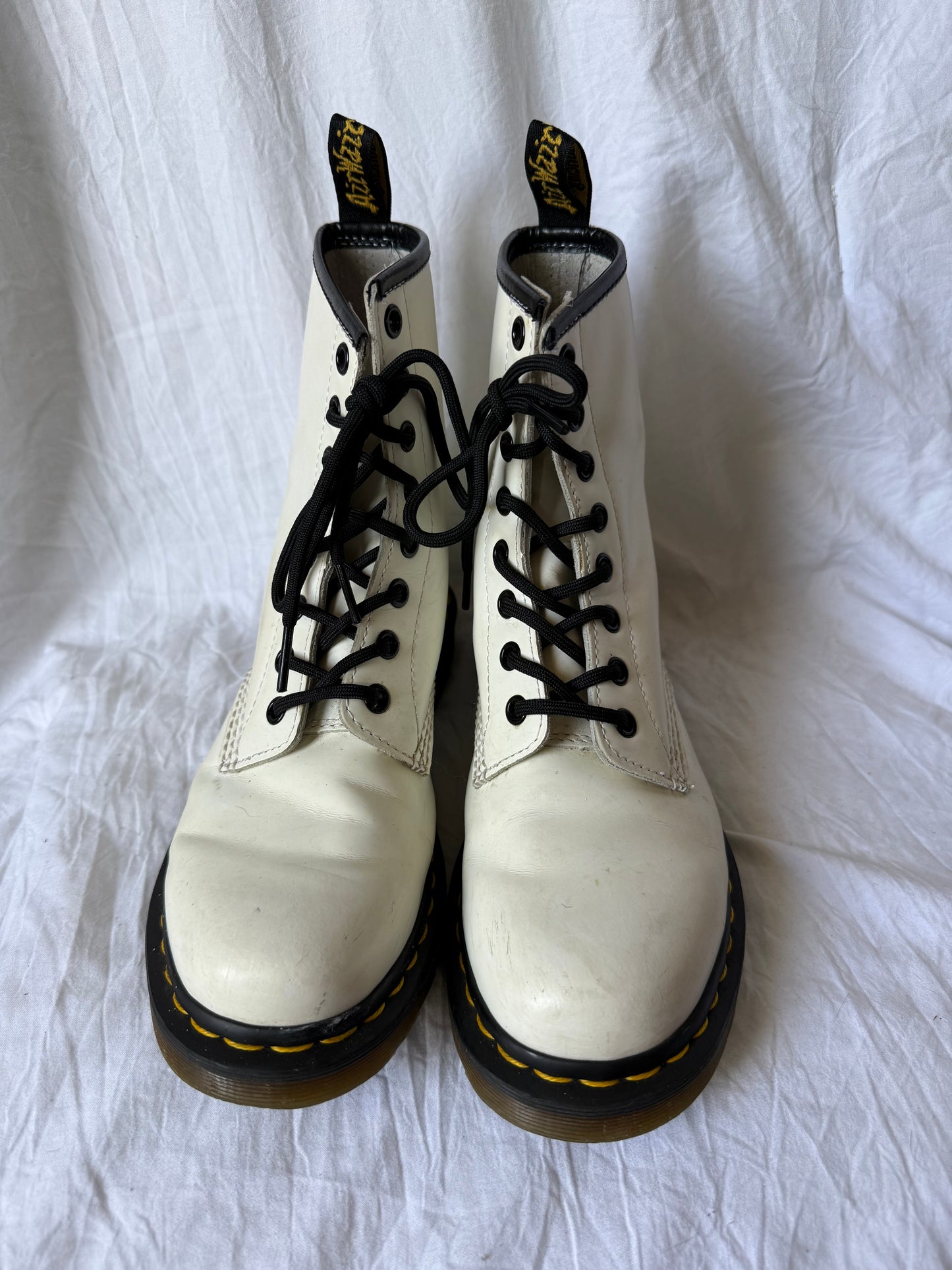 White 1460