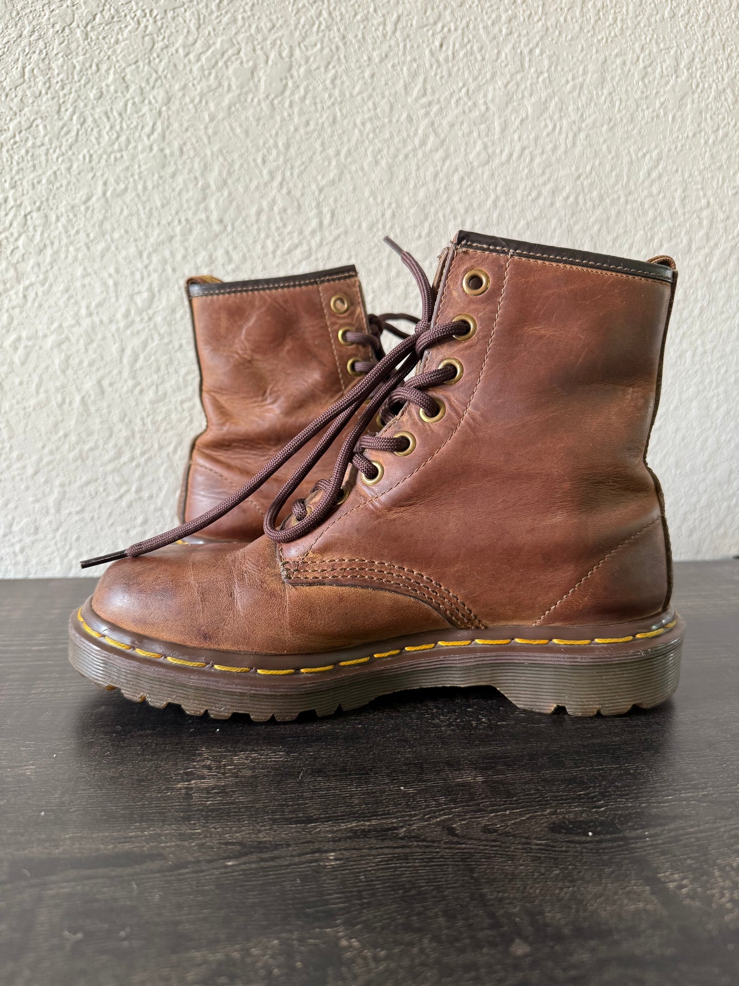 Vintage Brown 1460
