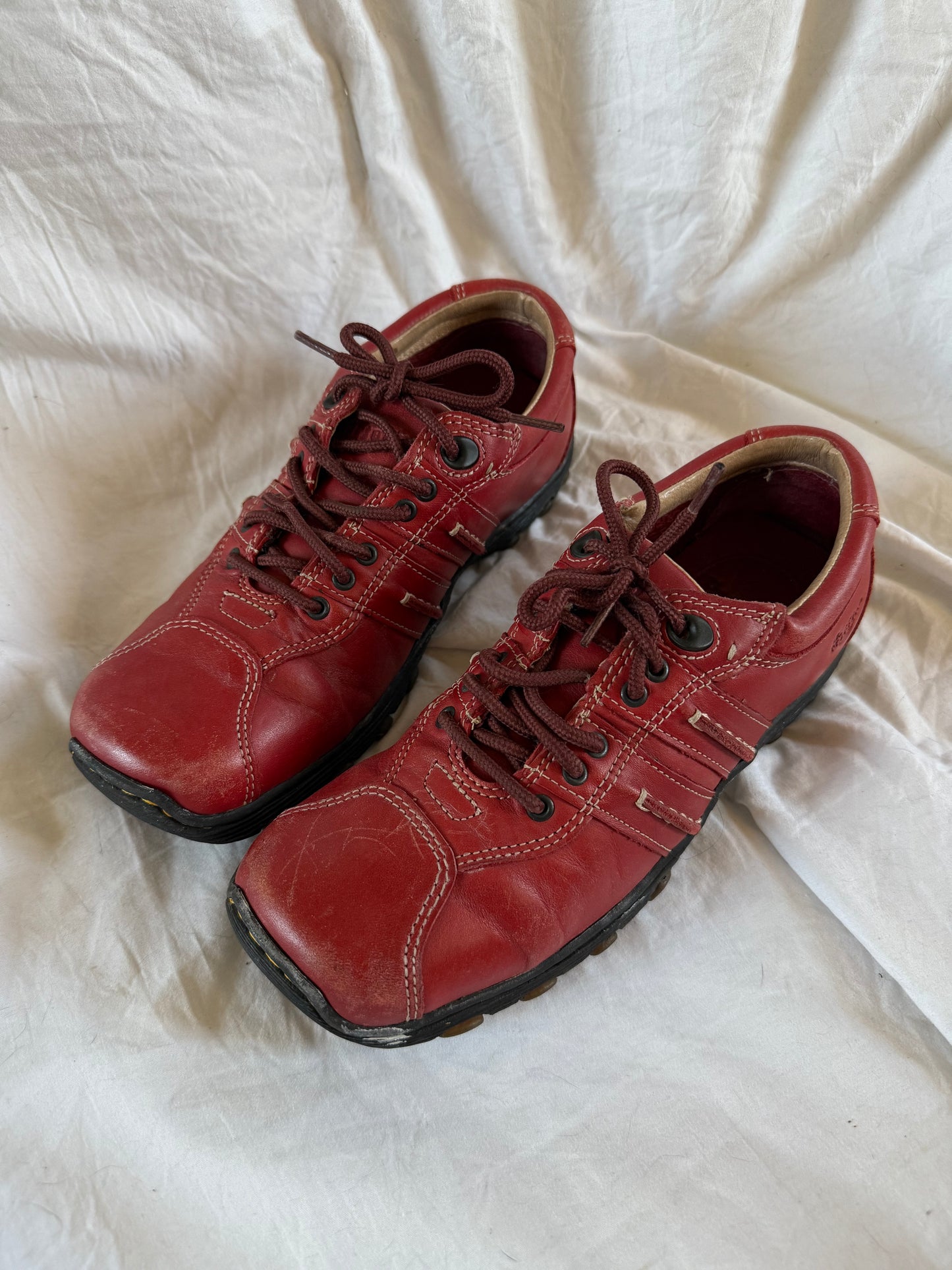 Rouge 8A99