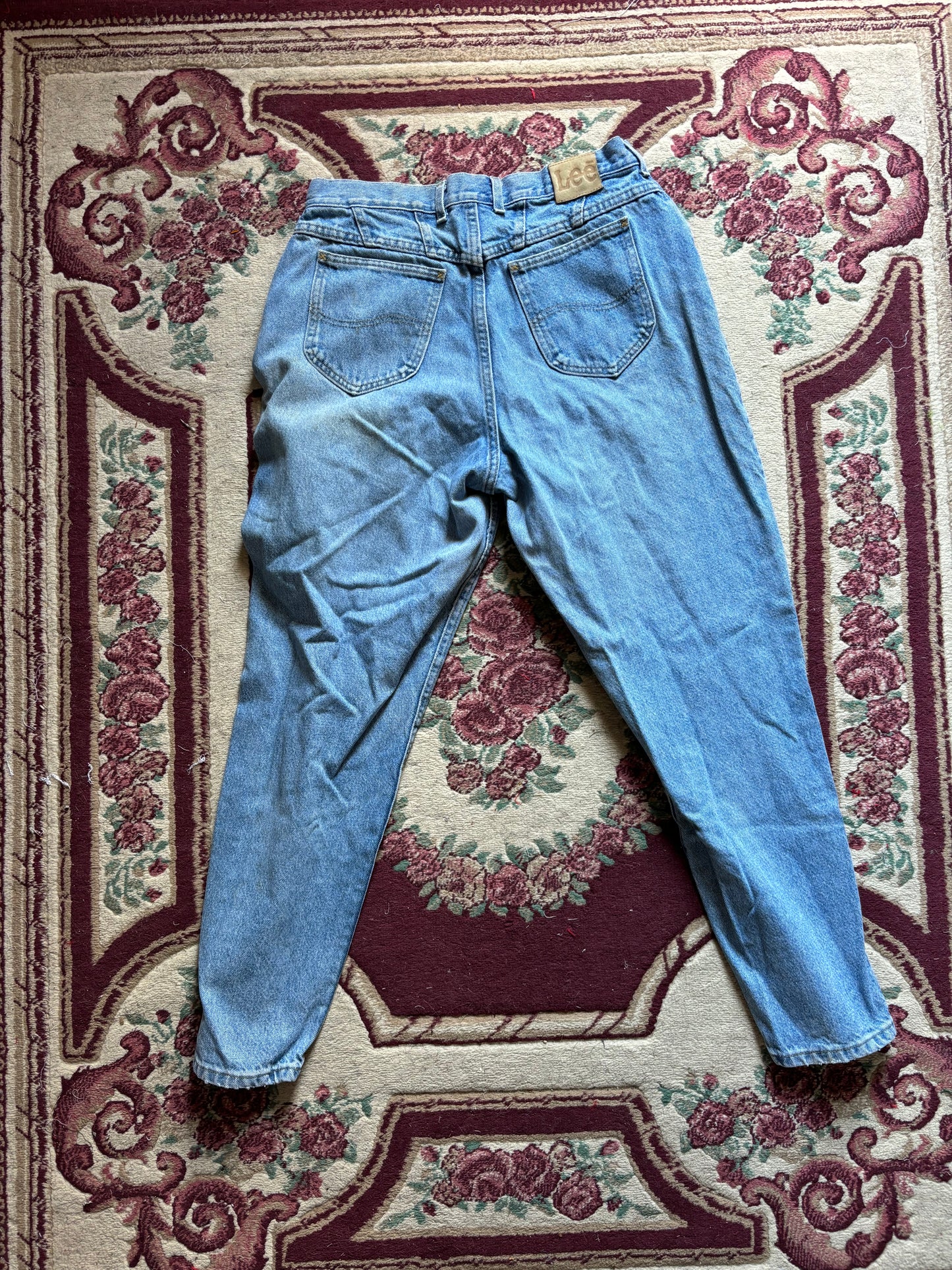 (32”) Lee Jeans
