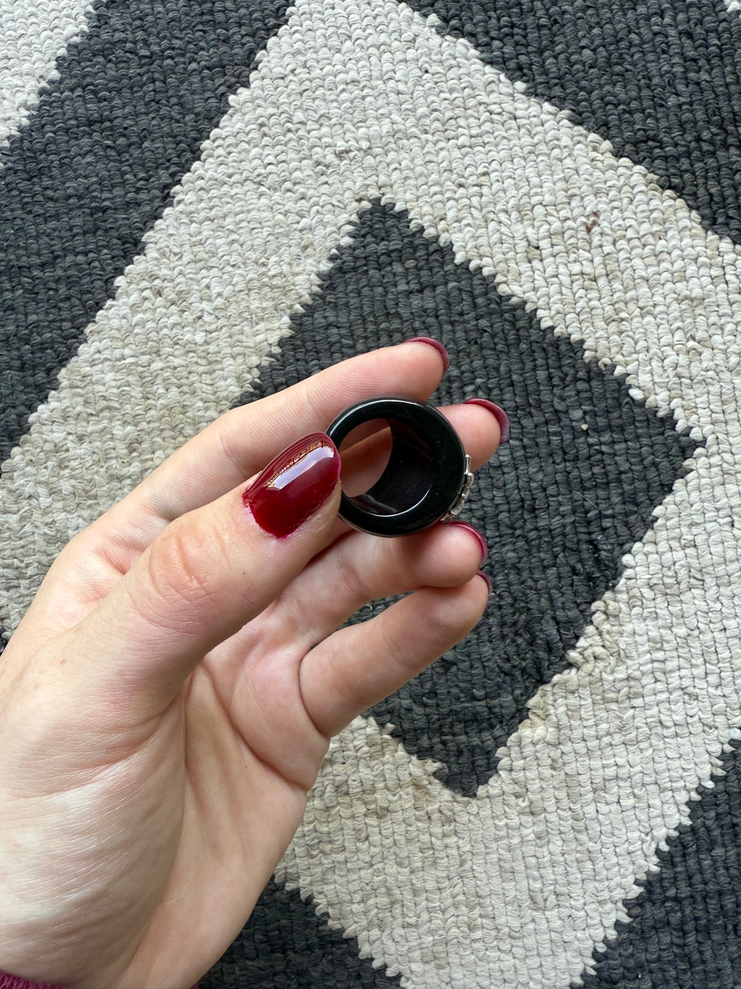 Black Star Ring (5.5)