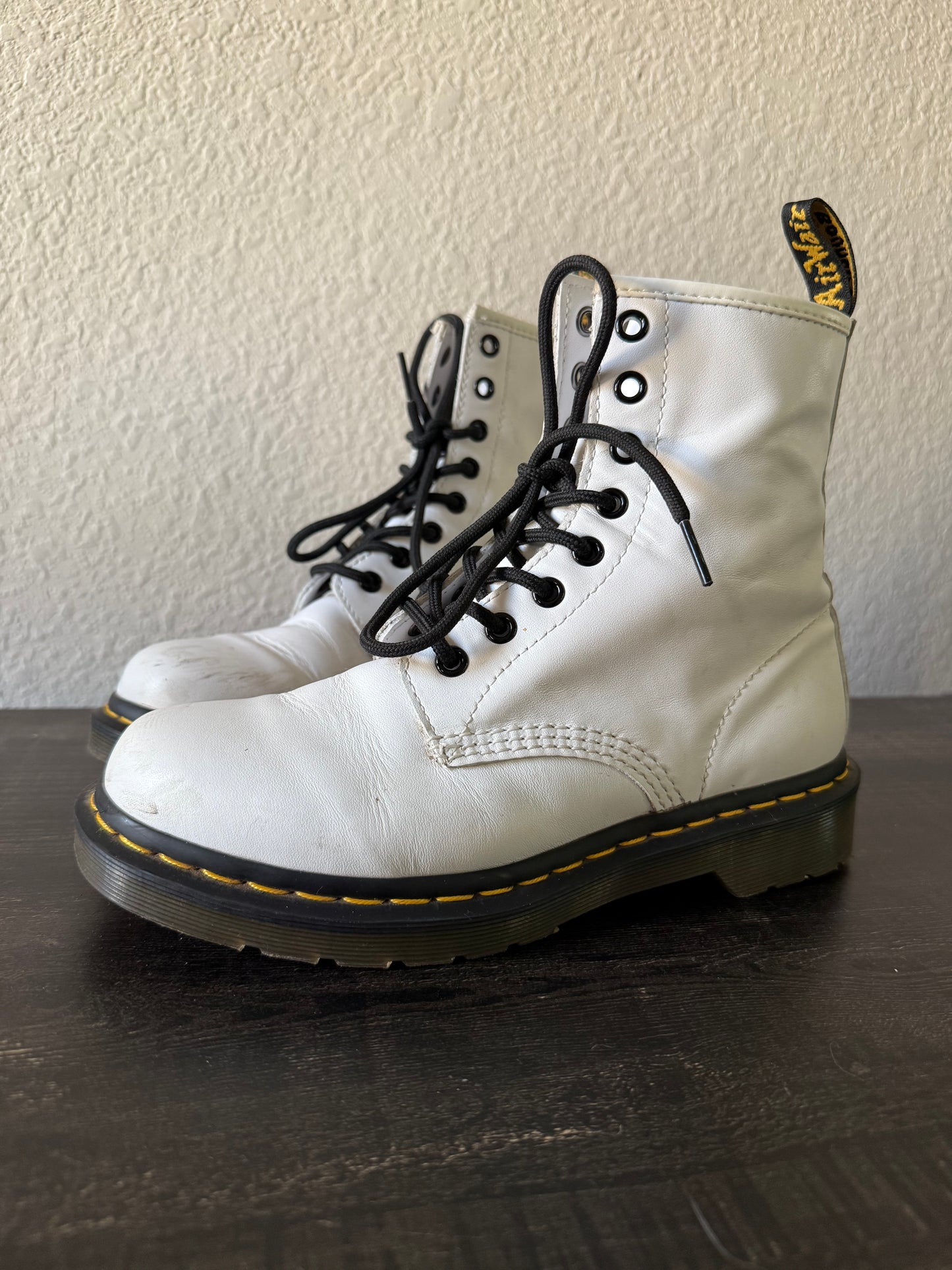 Nubuck White 1460