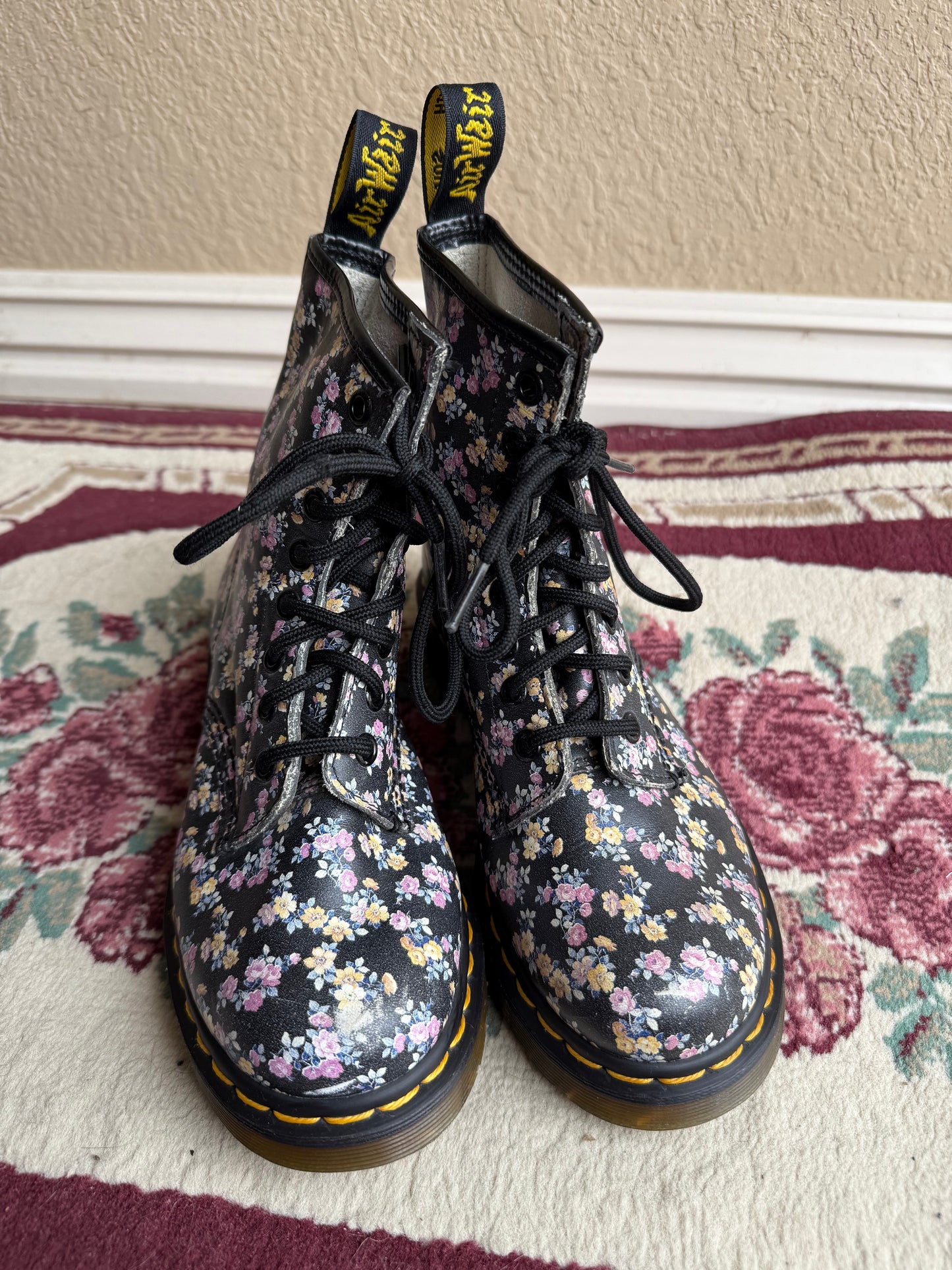 Floral Black 1460