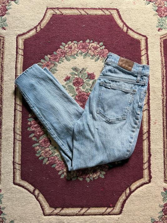 27” Distressed Madewell