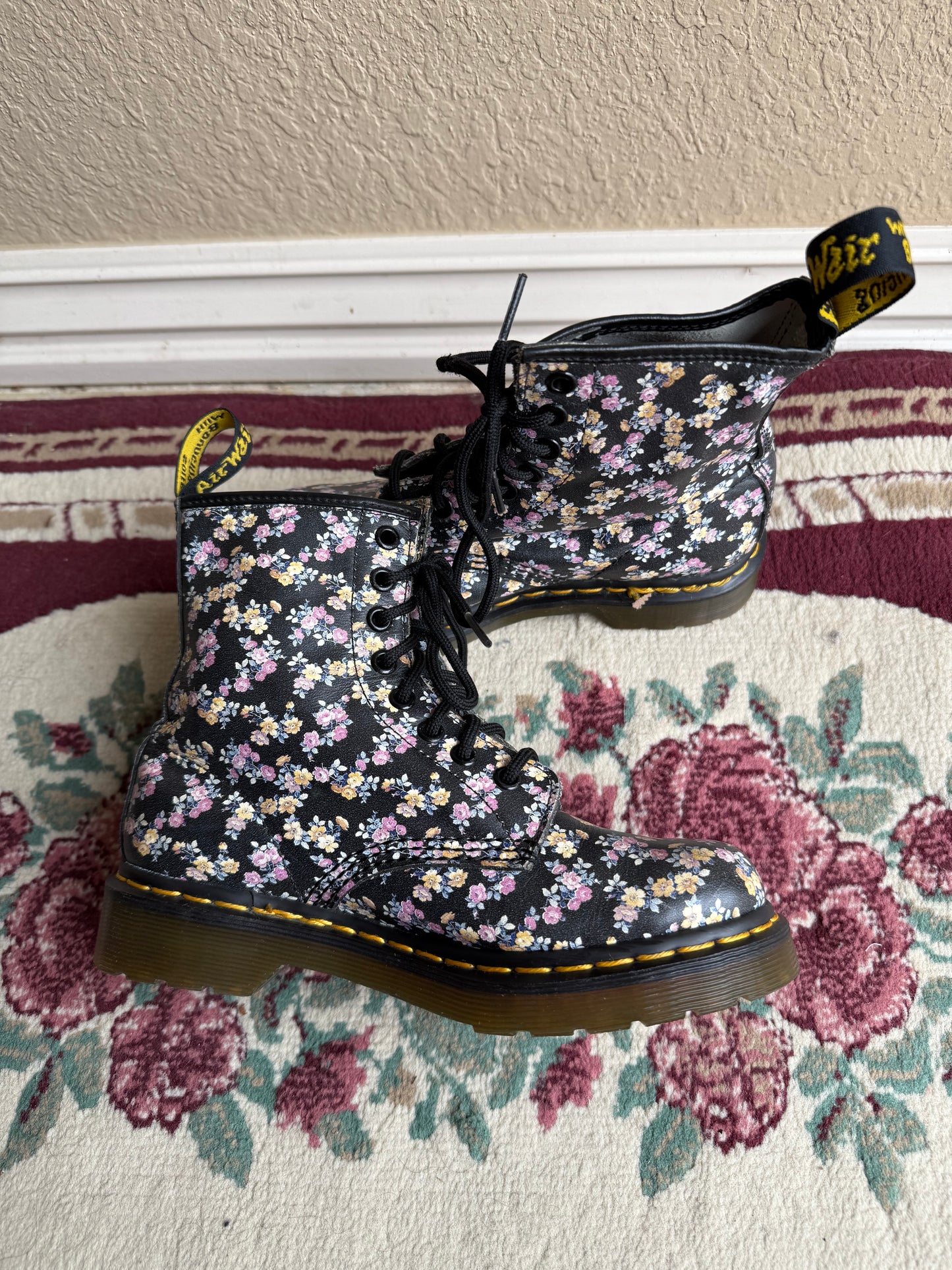 Floral Black 1460