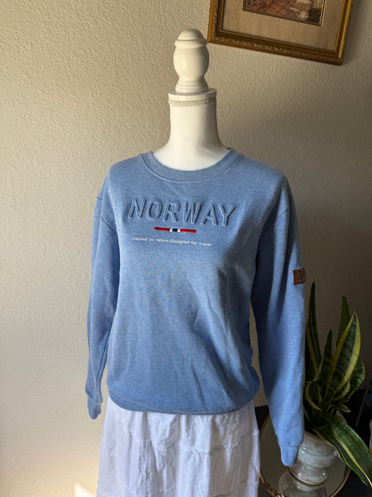 L - Norway Crewneck