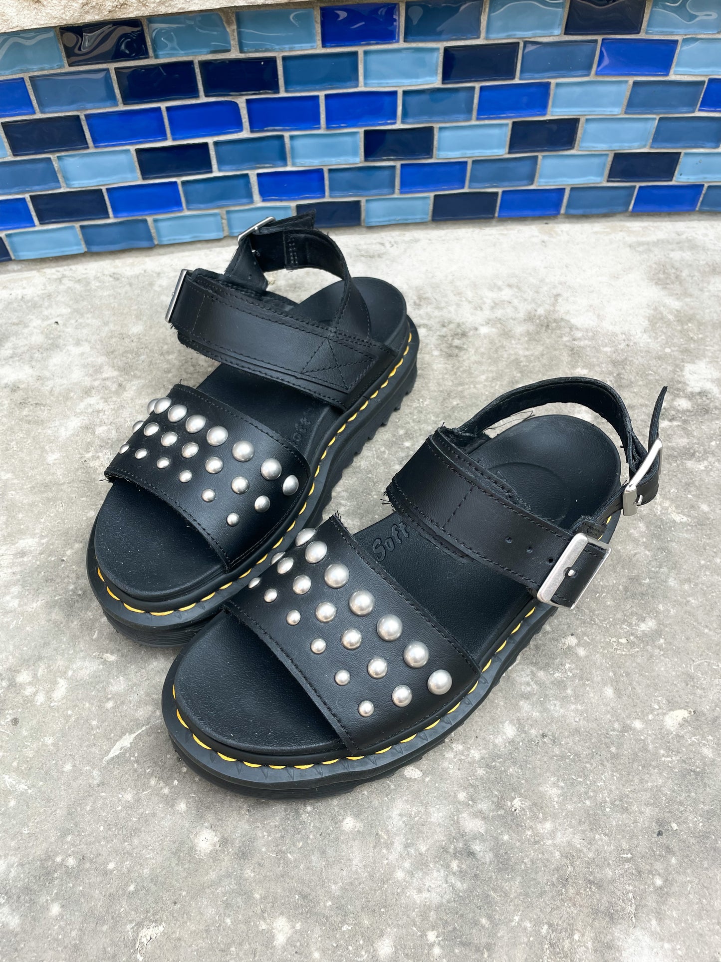 Studded Voss