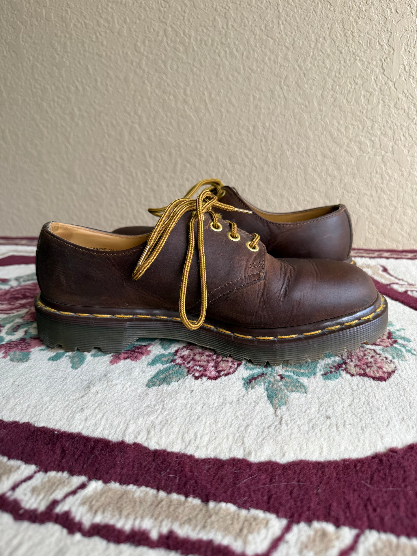Vintage Brown 1461