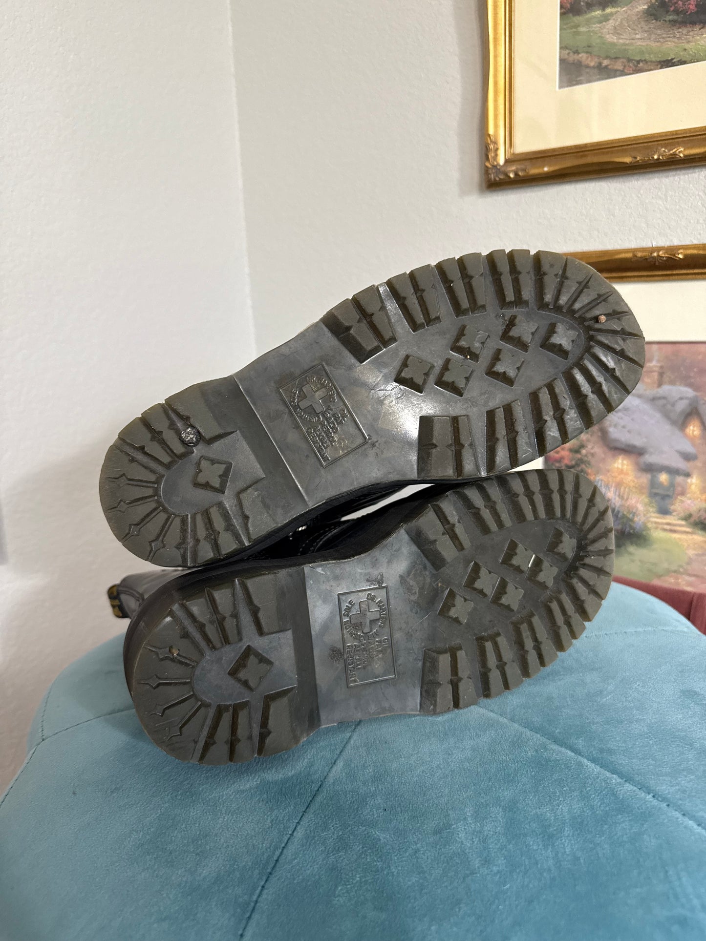 Dr. Martens Black Jadon Max