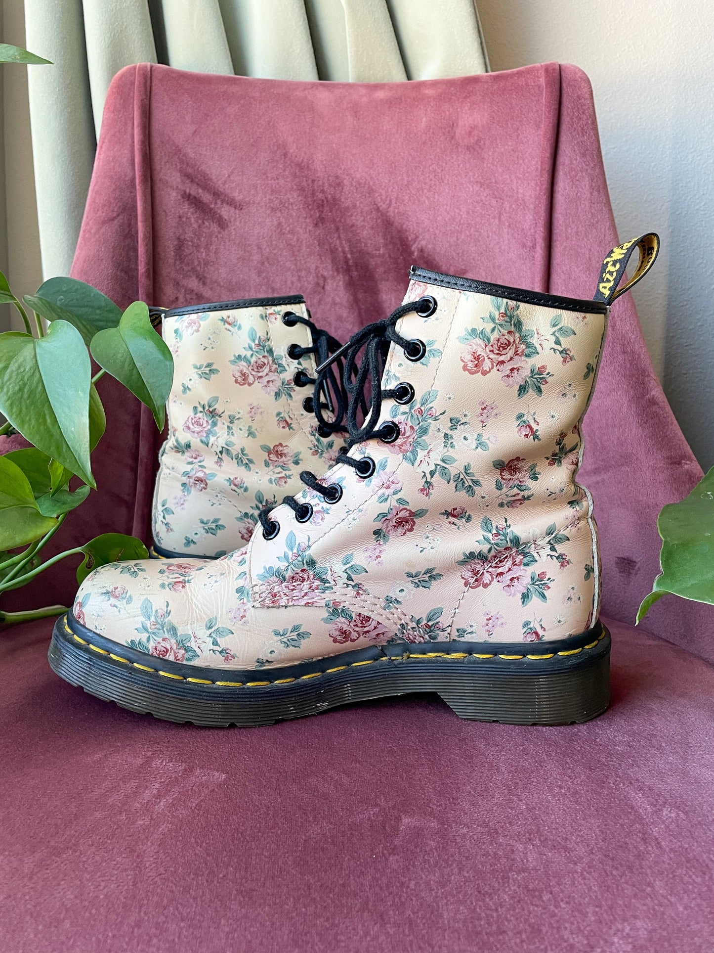 Antique Rose 1460