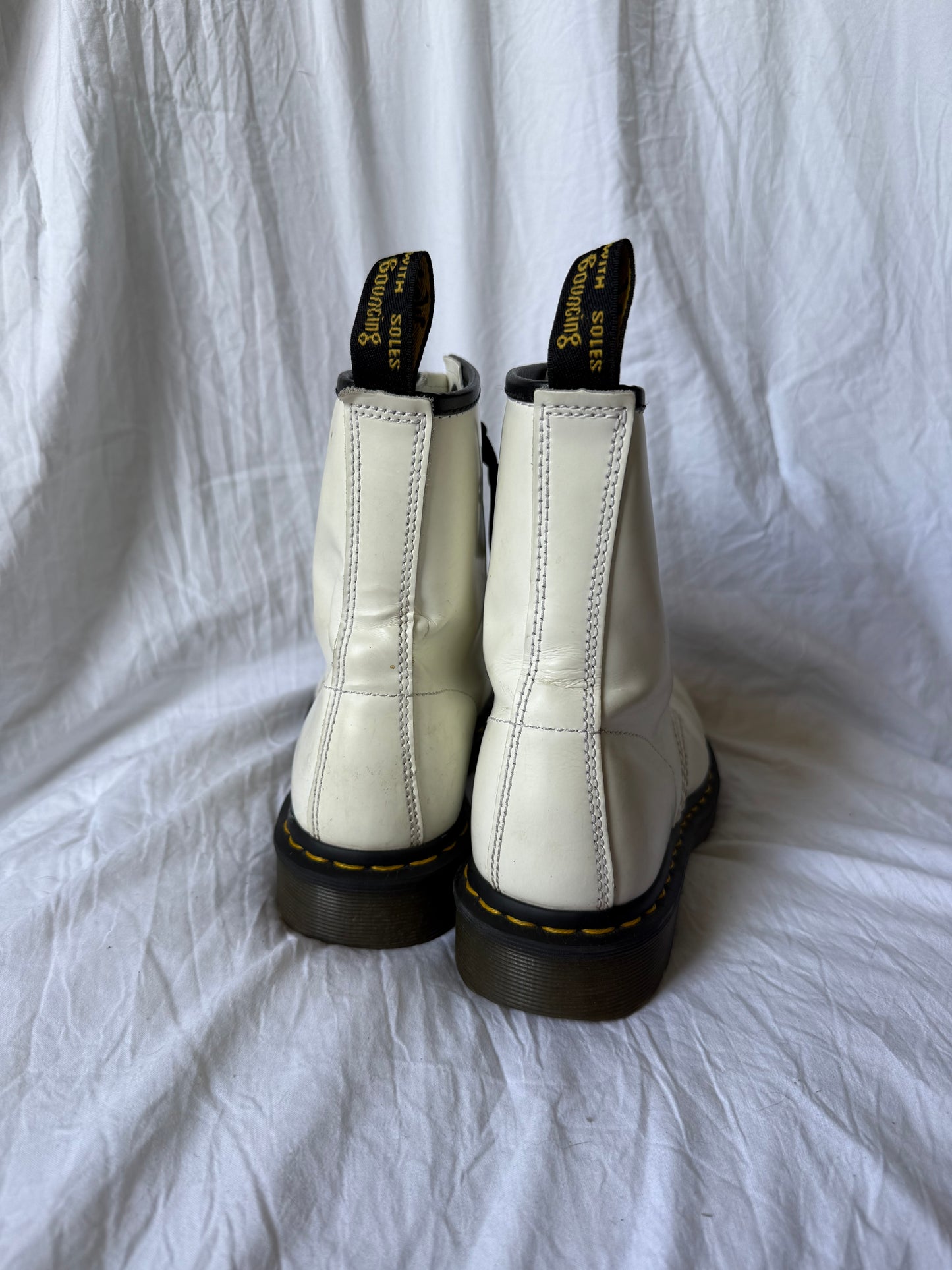 White 1460