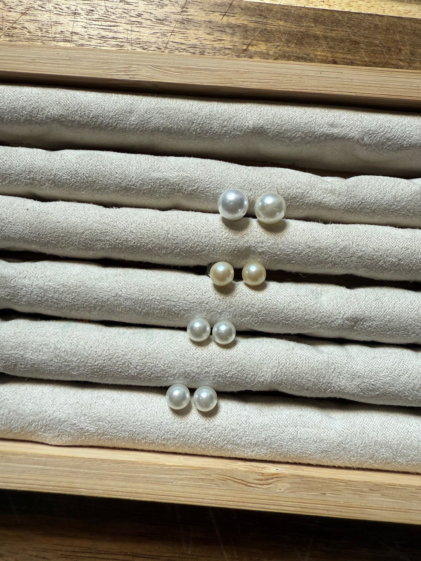 Pearl Stud Bundle