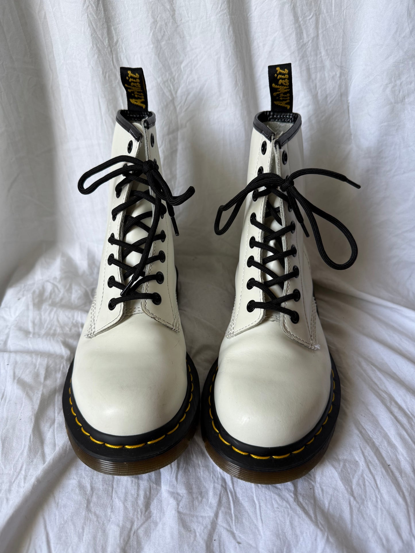 White 1460