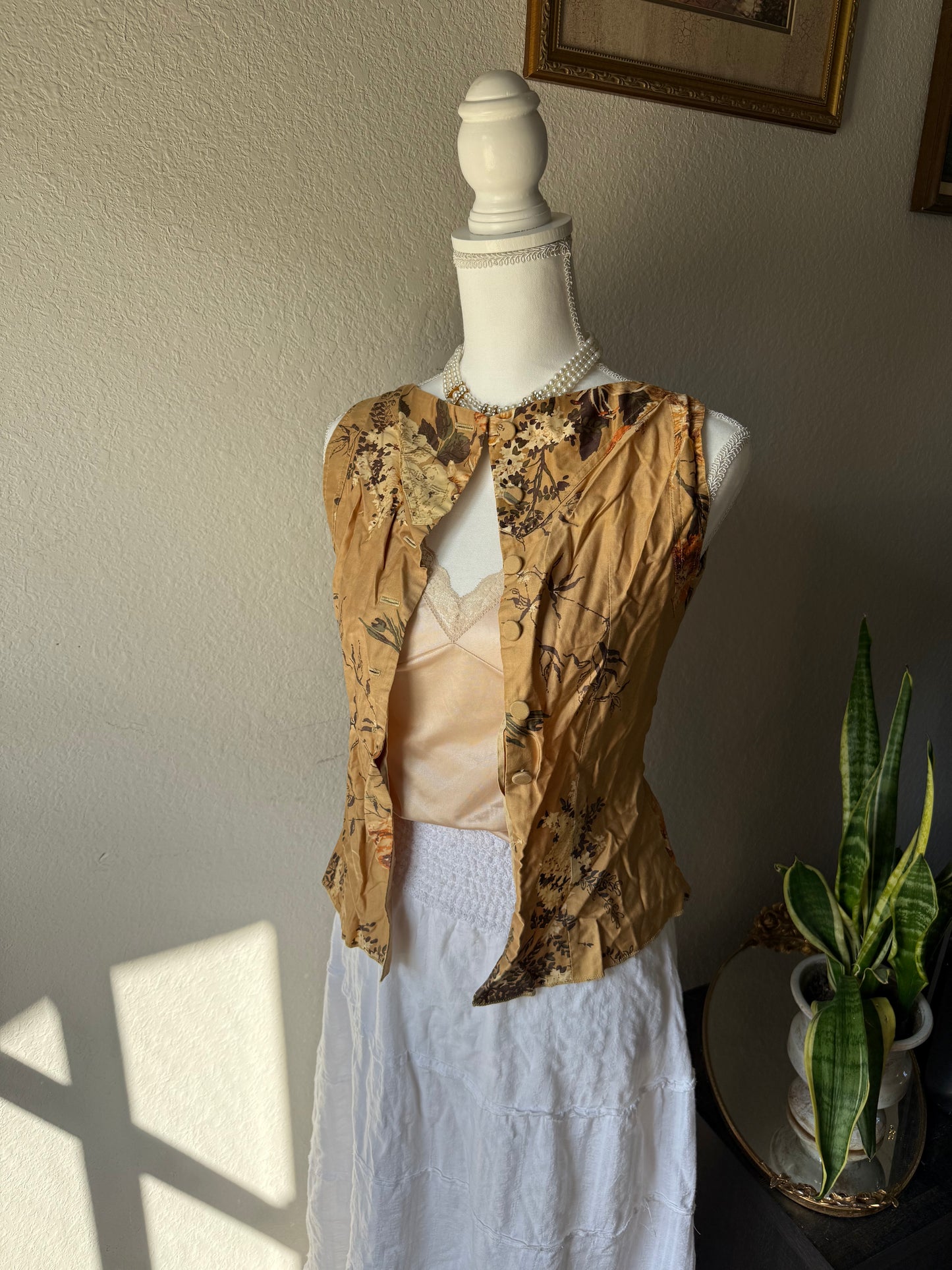 S - Gold Floral Vest