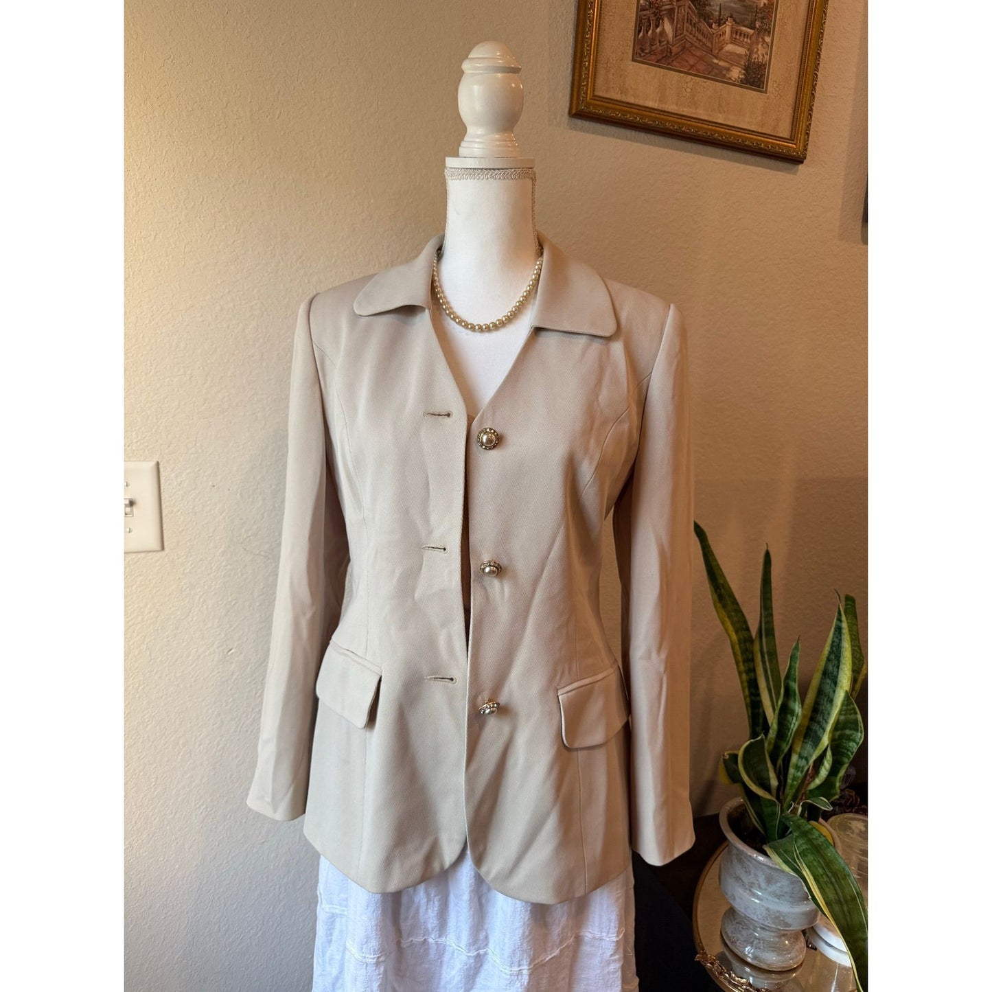 Vintage Blazer Pearl Buttons