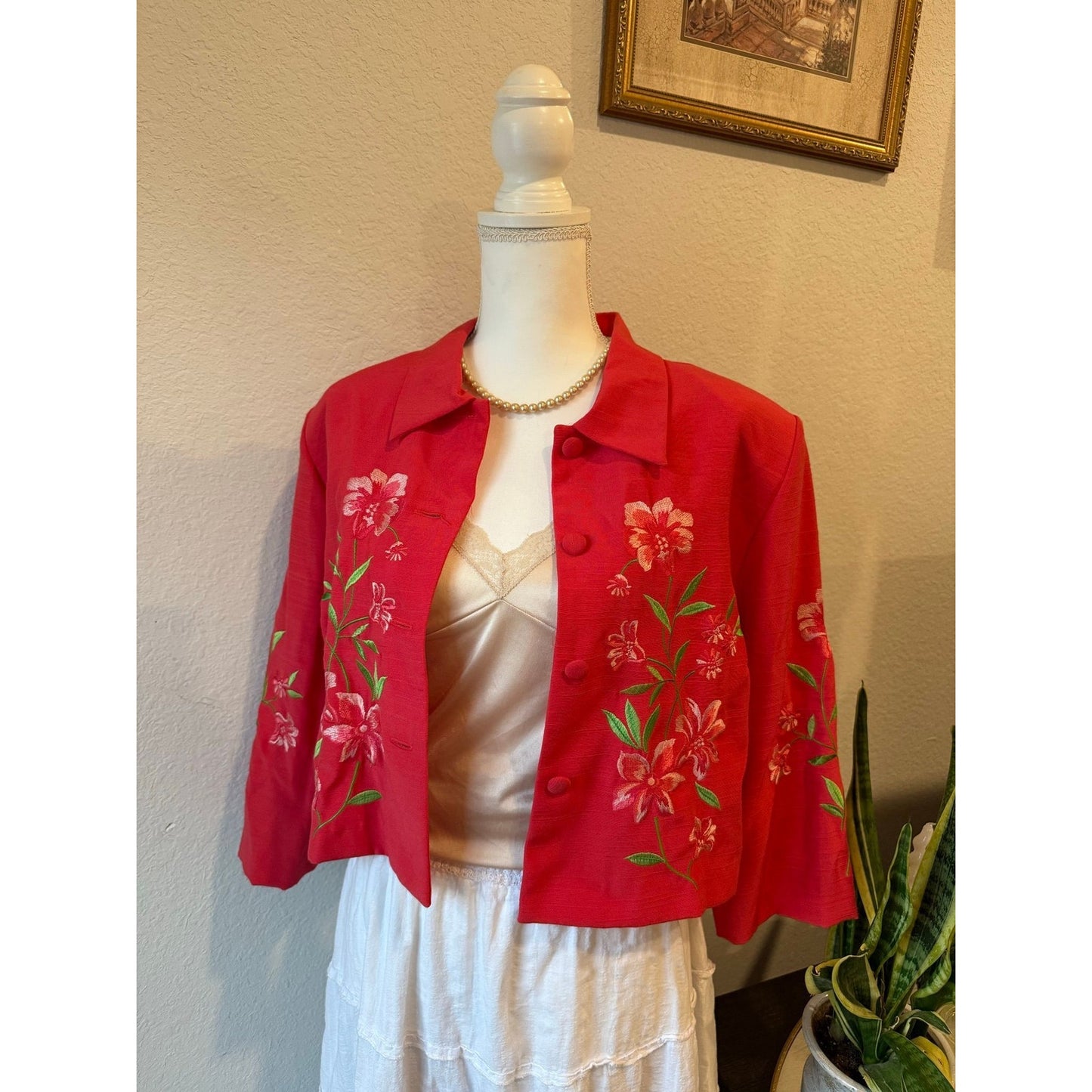 Floral Embroidered Blazer