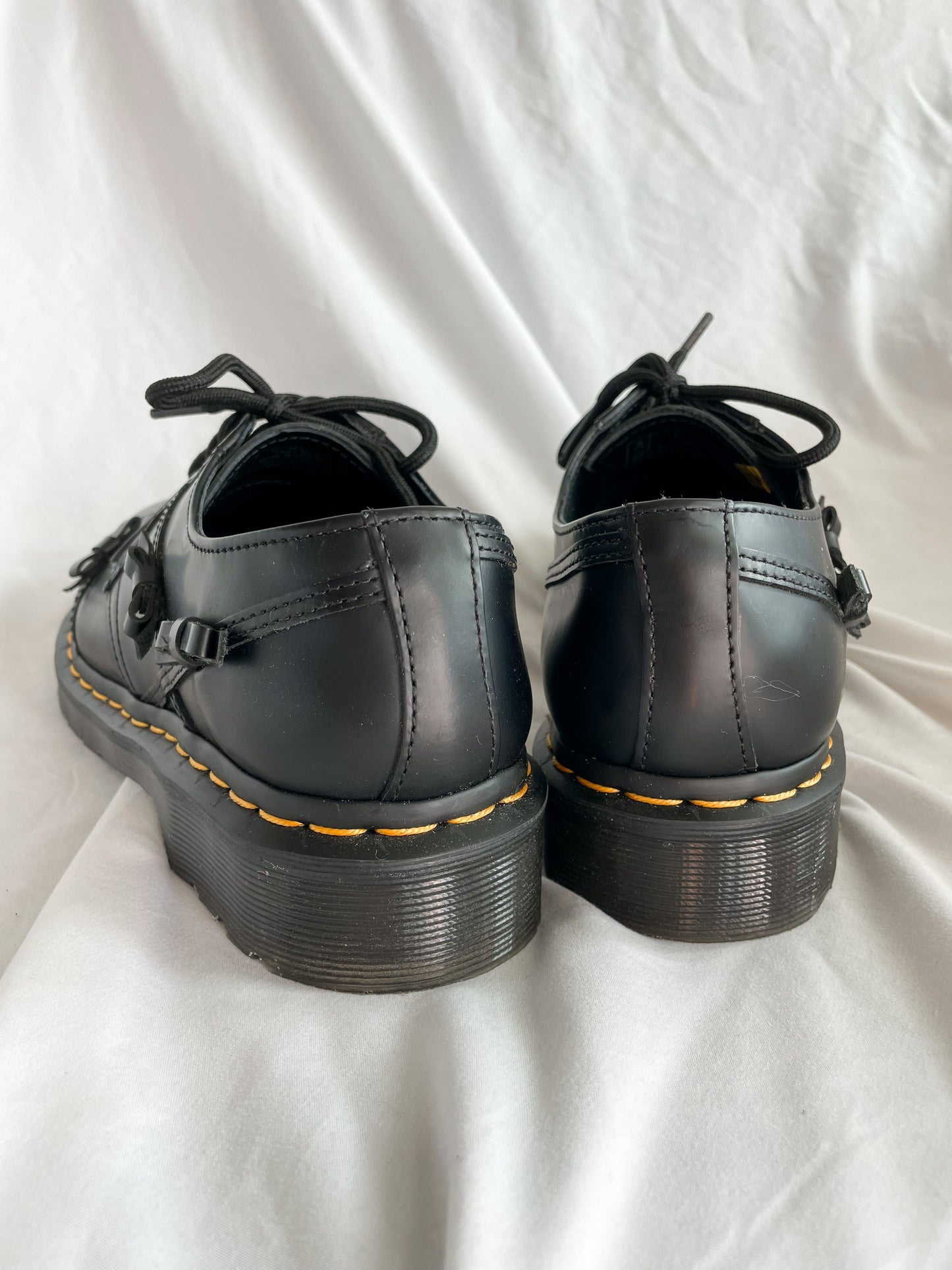 Black Bow 1461