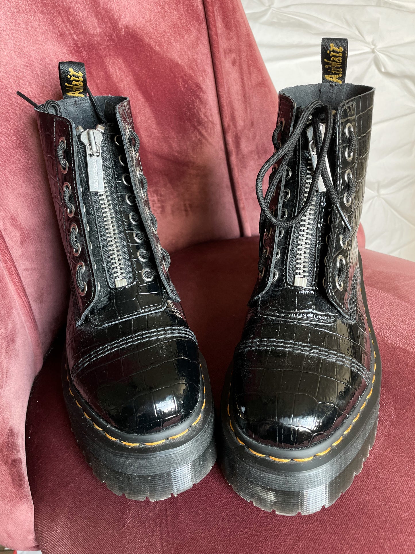 Croc Skin Sinclair