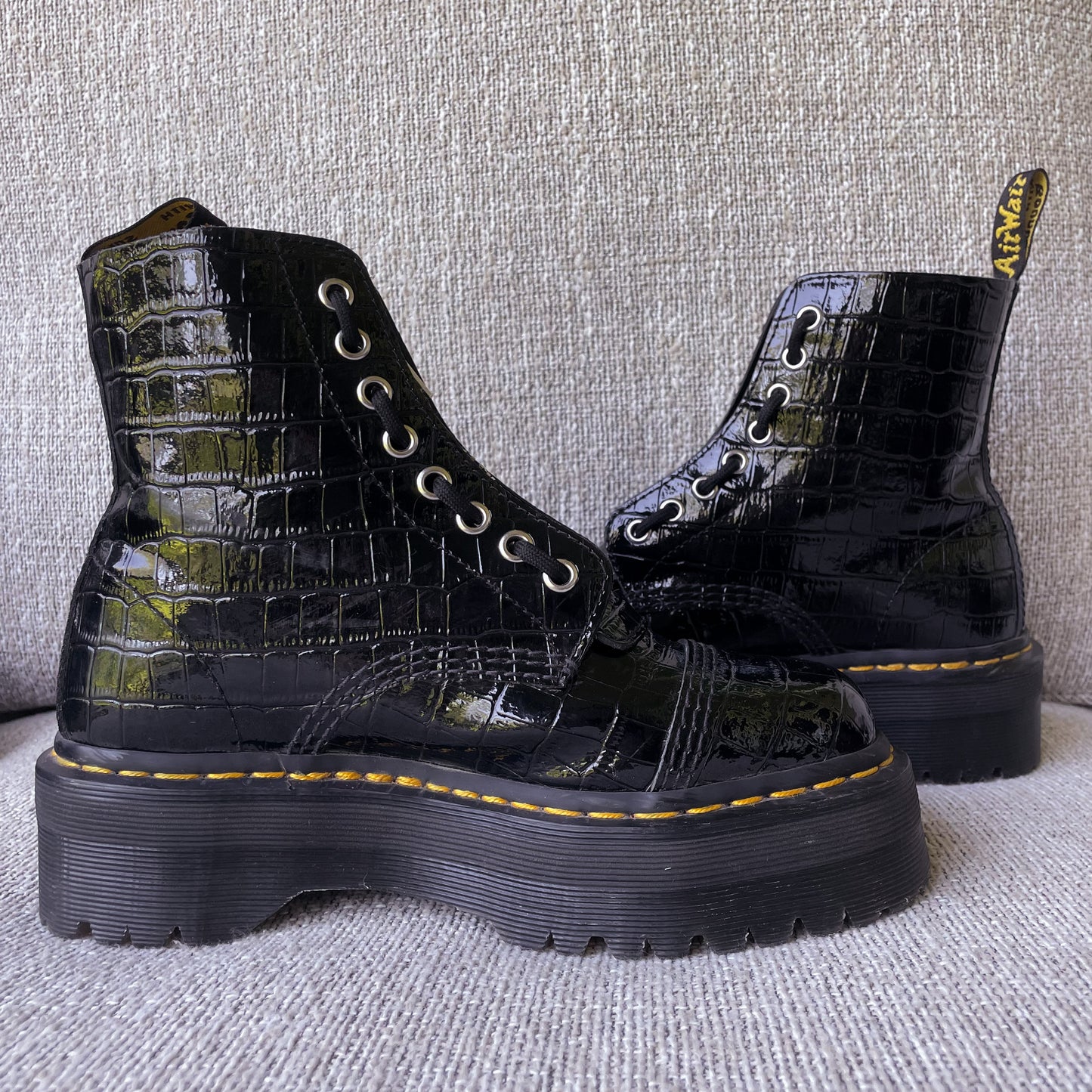 Croc Skin Sinclair