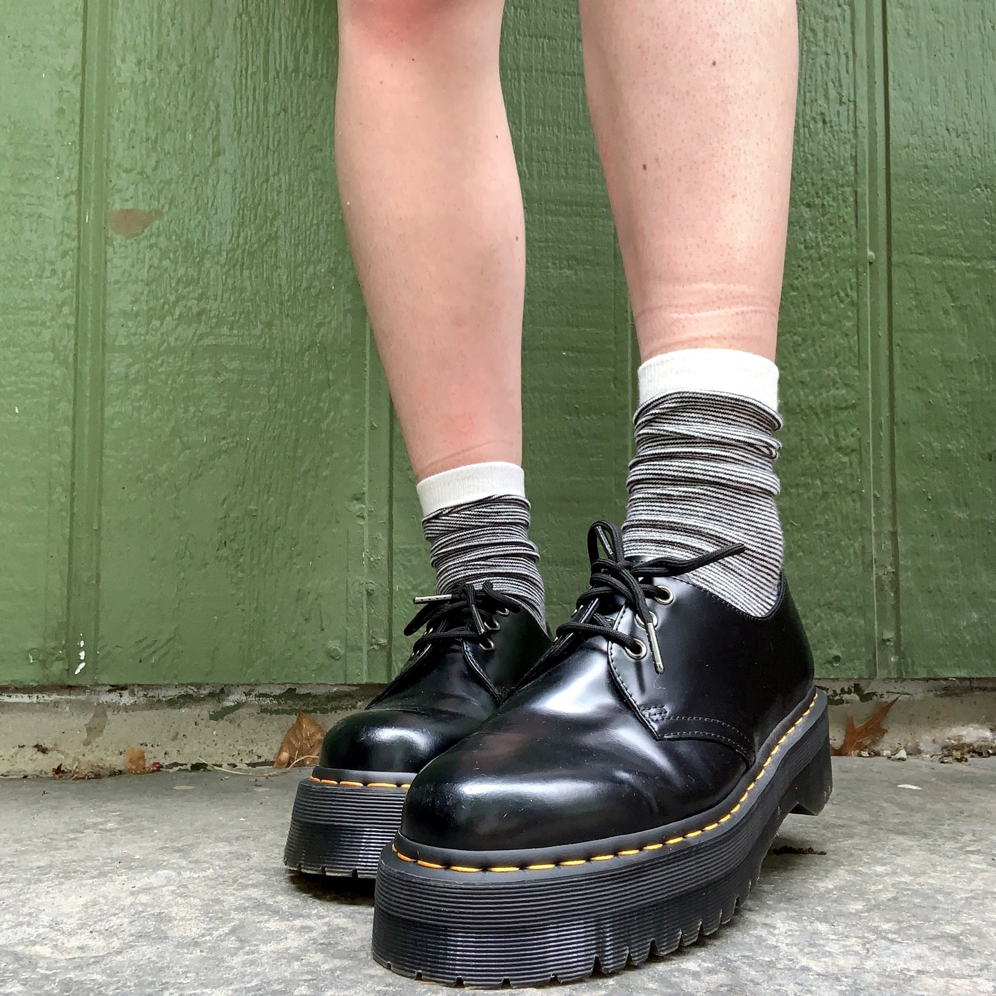 Black Oxford Quad