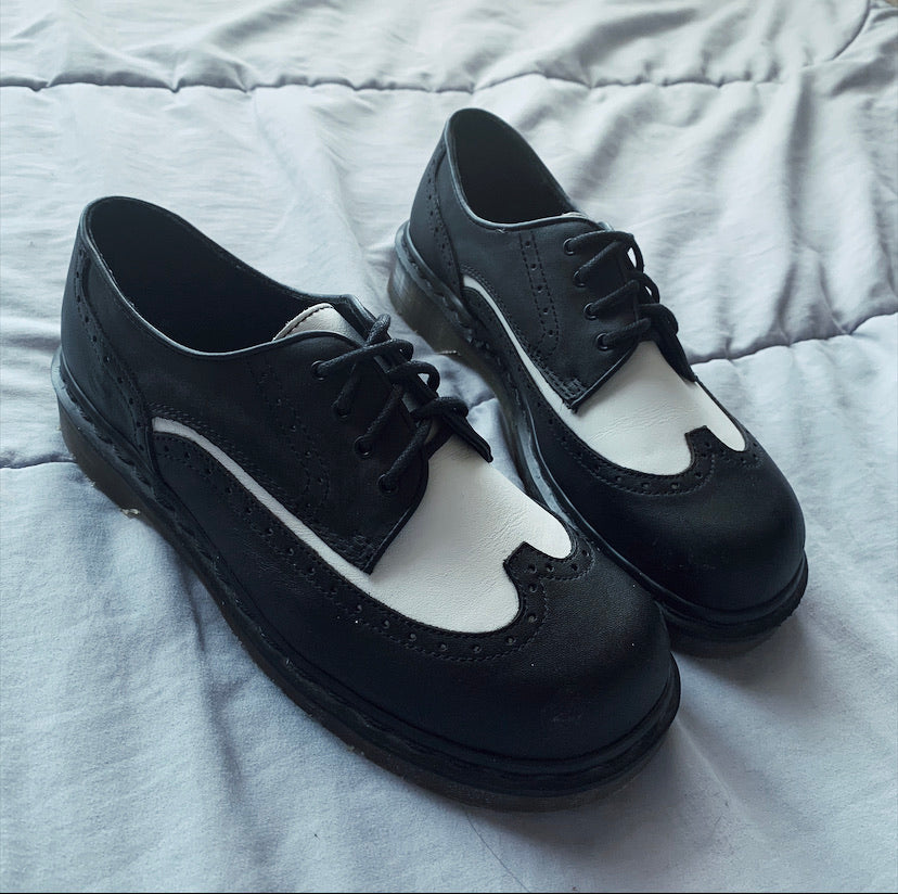B/W Wingtip oxfords