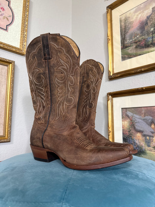 Vintage Shyanne Brown Cowboy Boots
