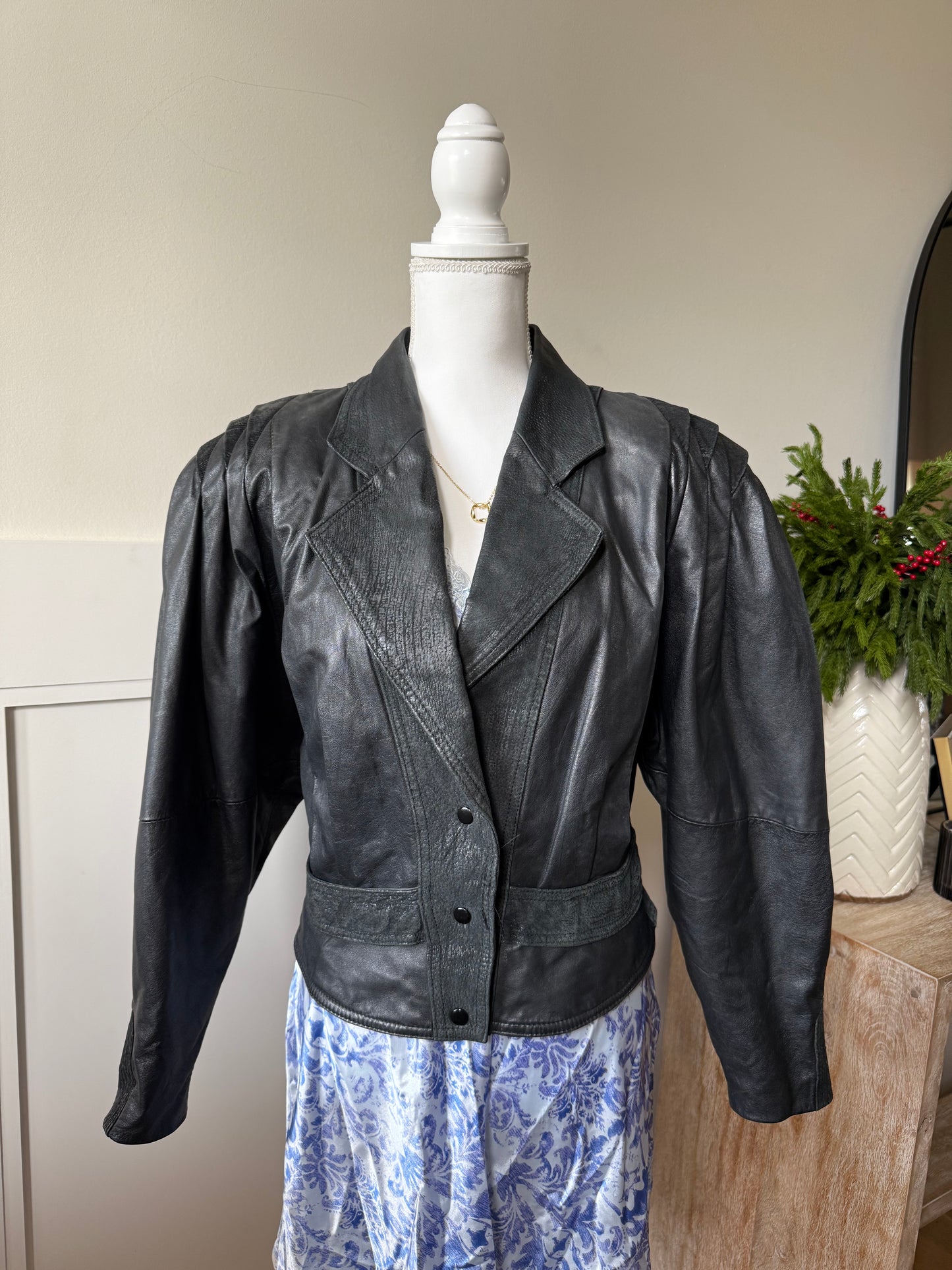 G-III Cropped Leather Jacket