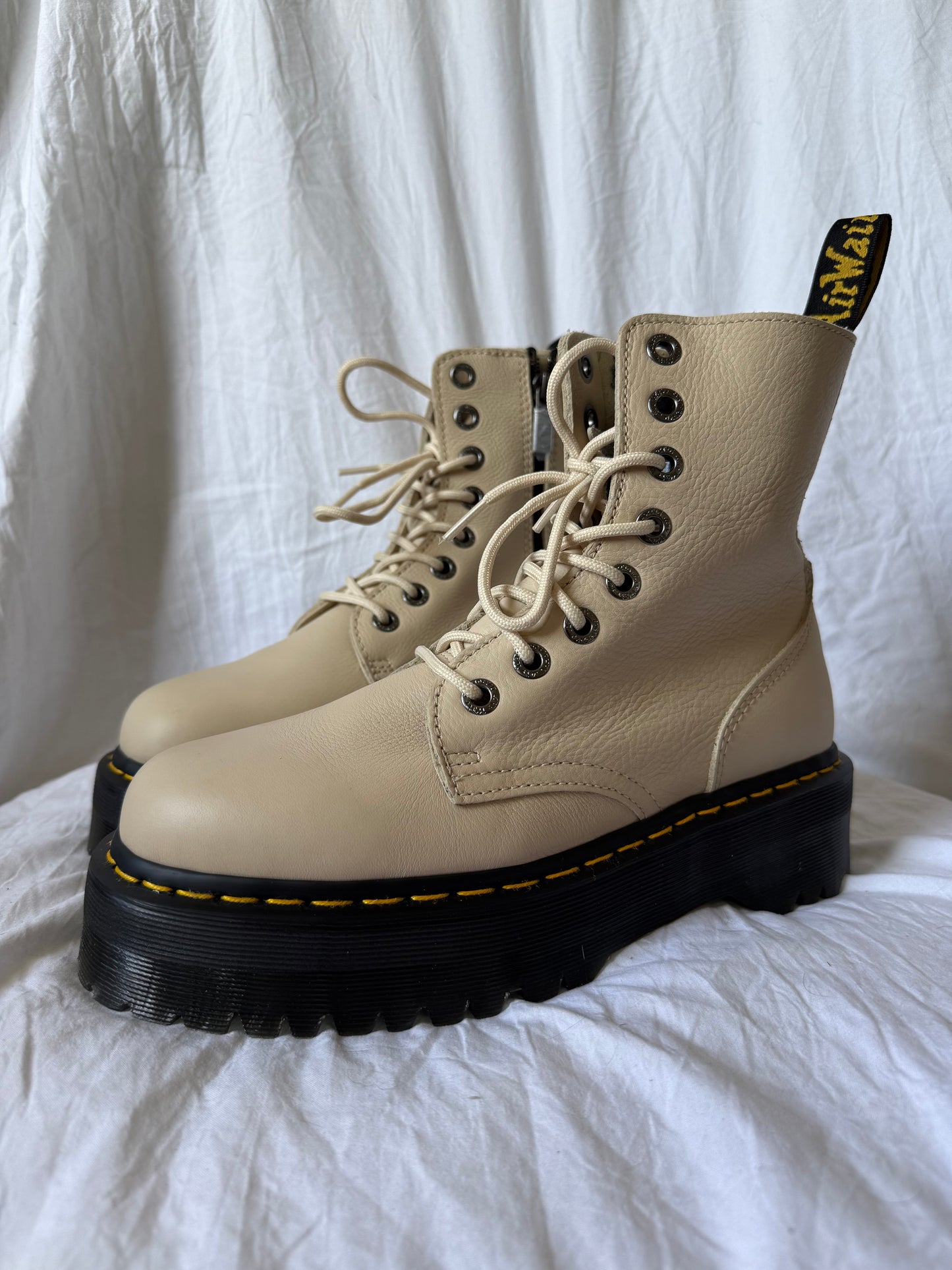 Cream Pisa Jadon