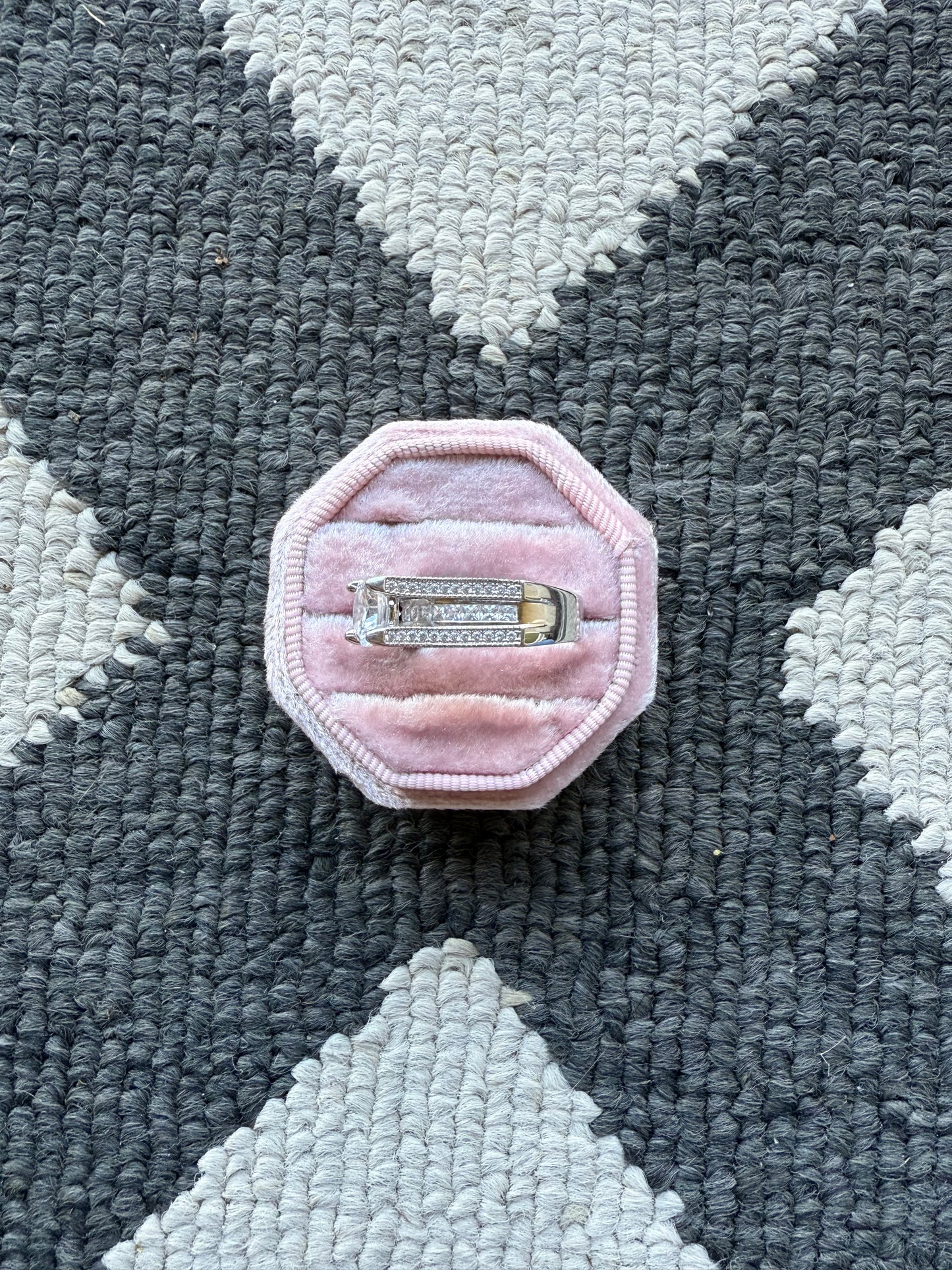 Sterling Clear Ring (8.5)