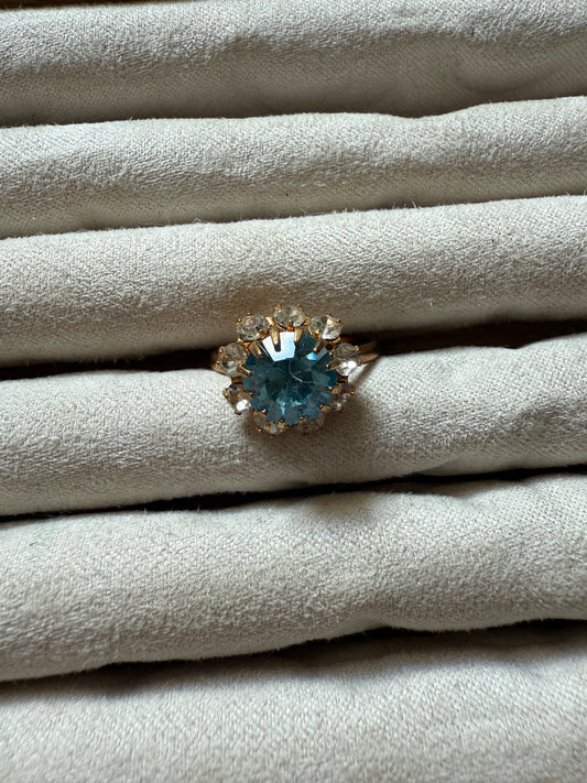 Adjustable Blue Flower (5.5-9)