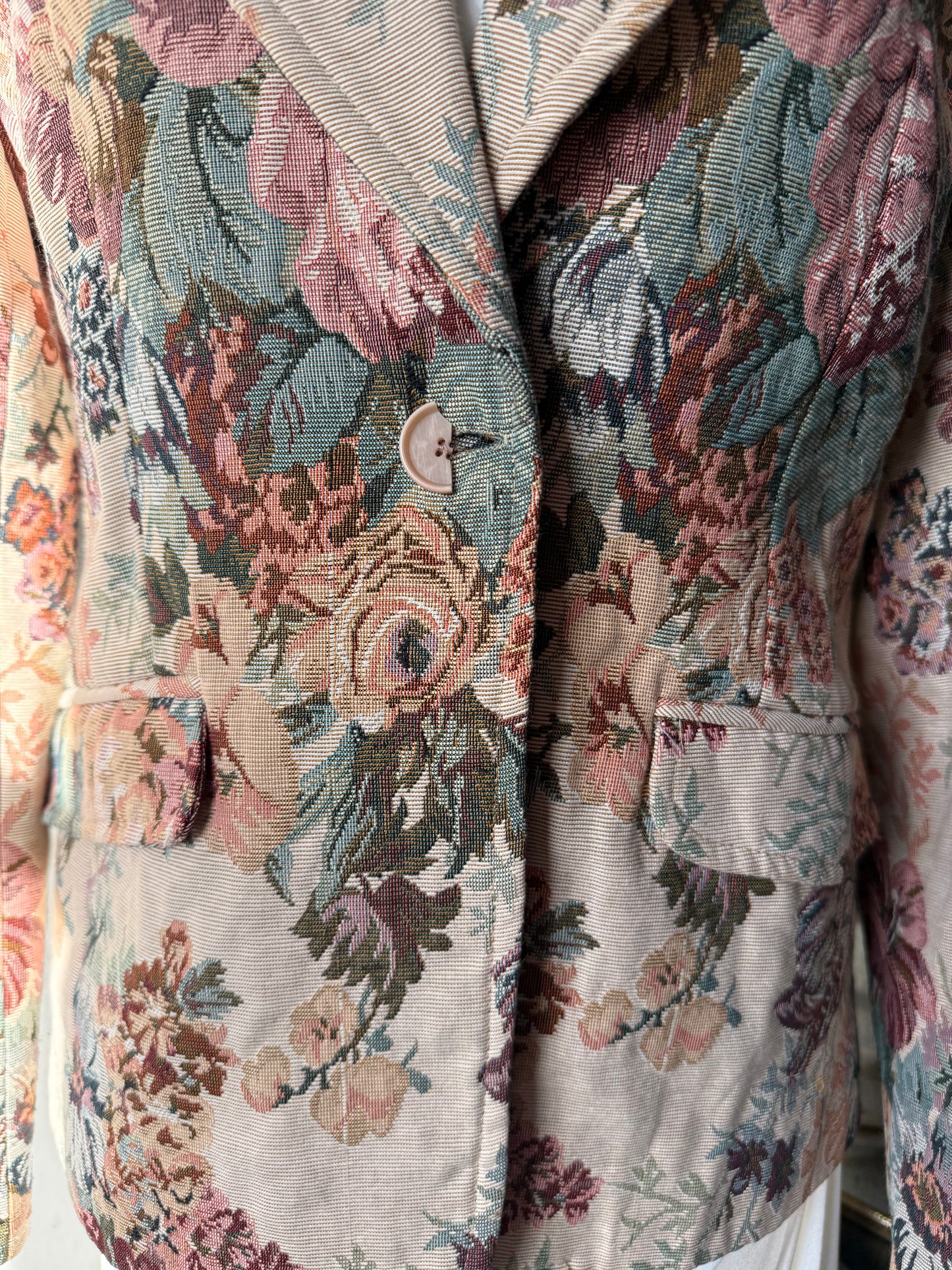 Floral Tapestry Blazer