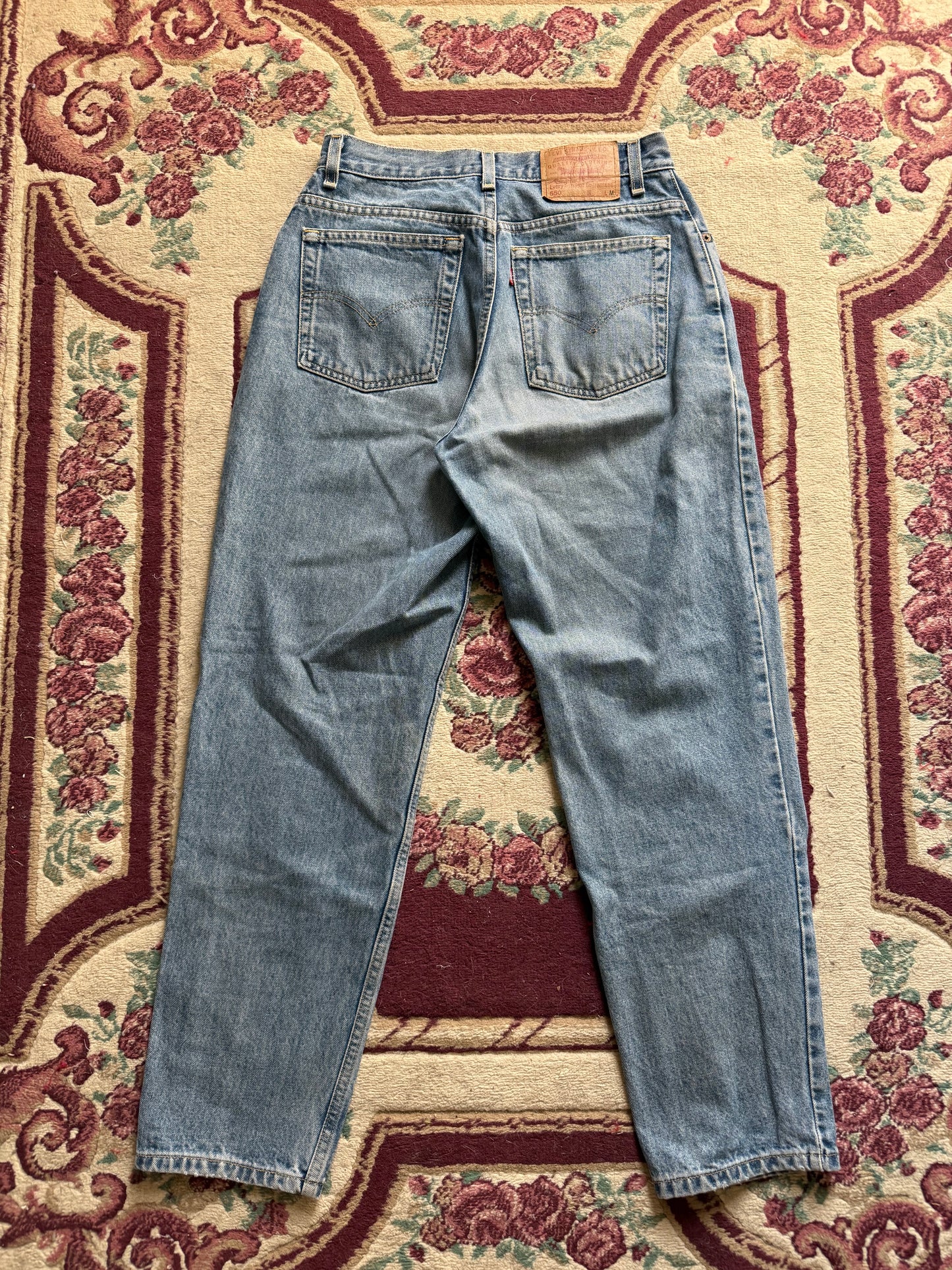 28” Levi’s 550