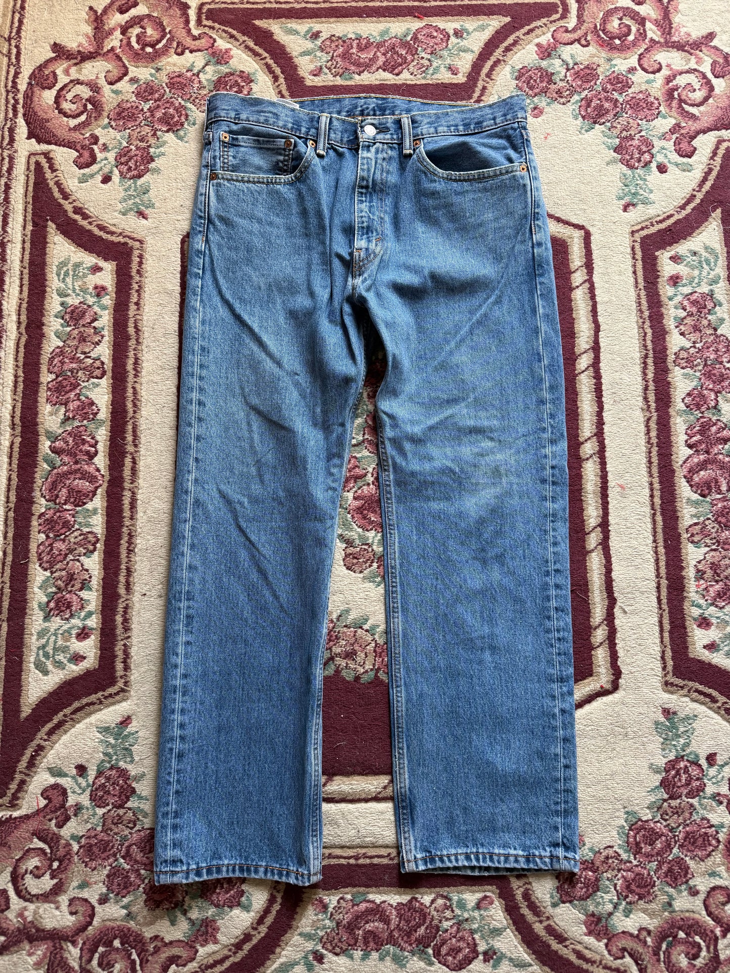 34” Levi’s 505