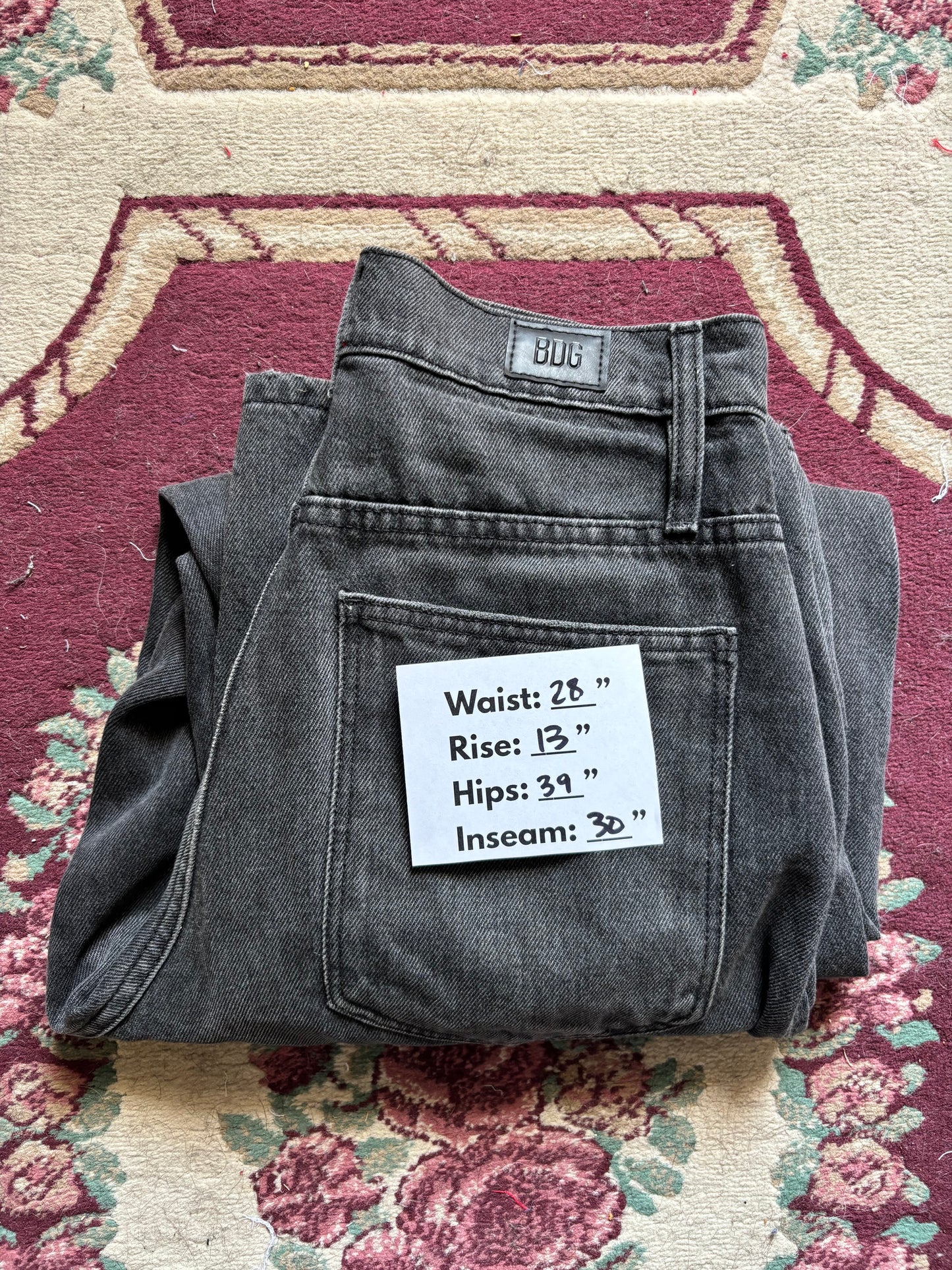 (28”) BDG Jeans