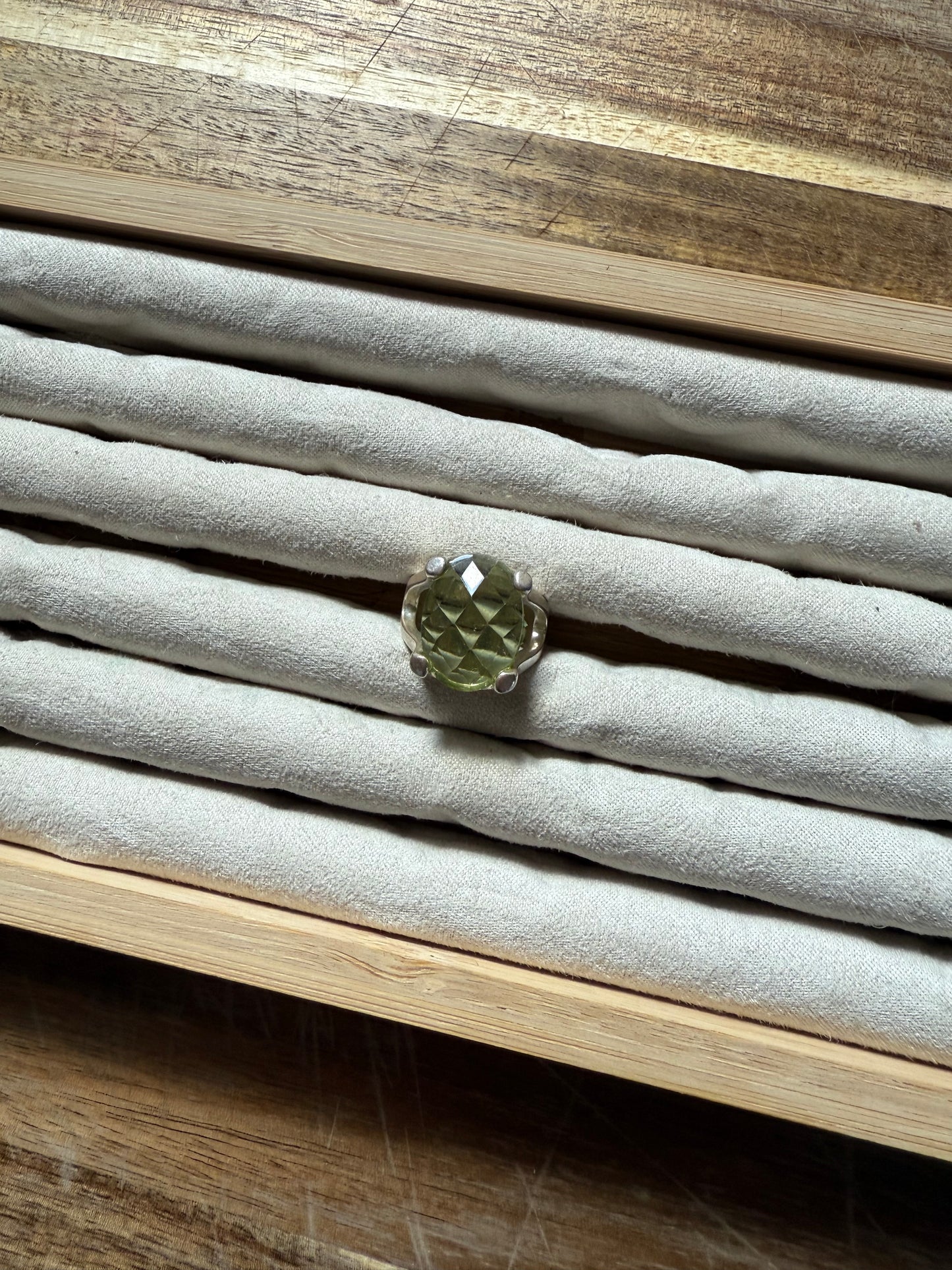 Large Green Stone (6.5)