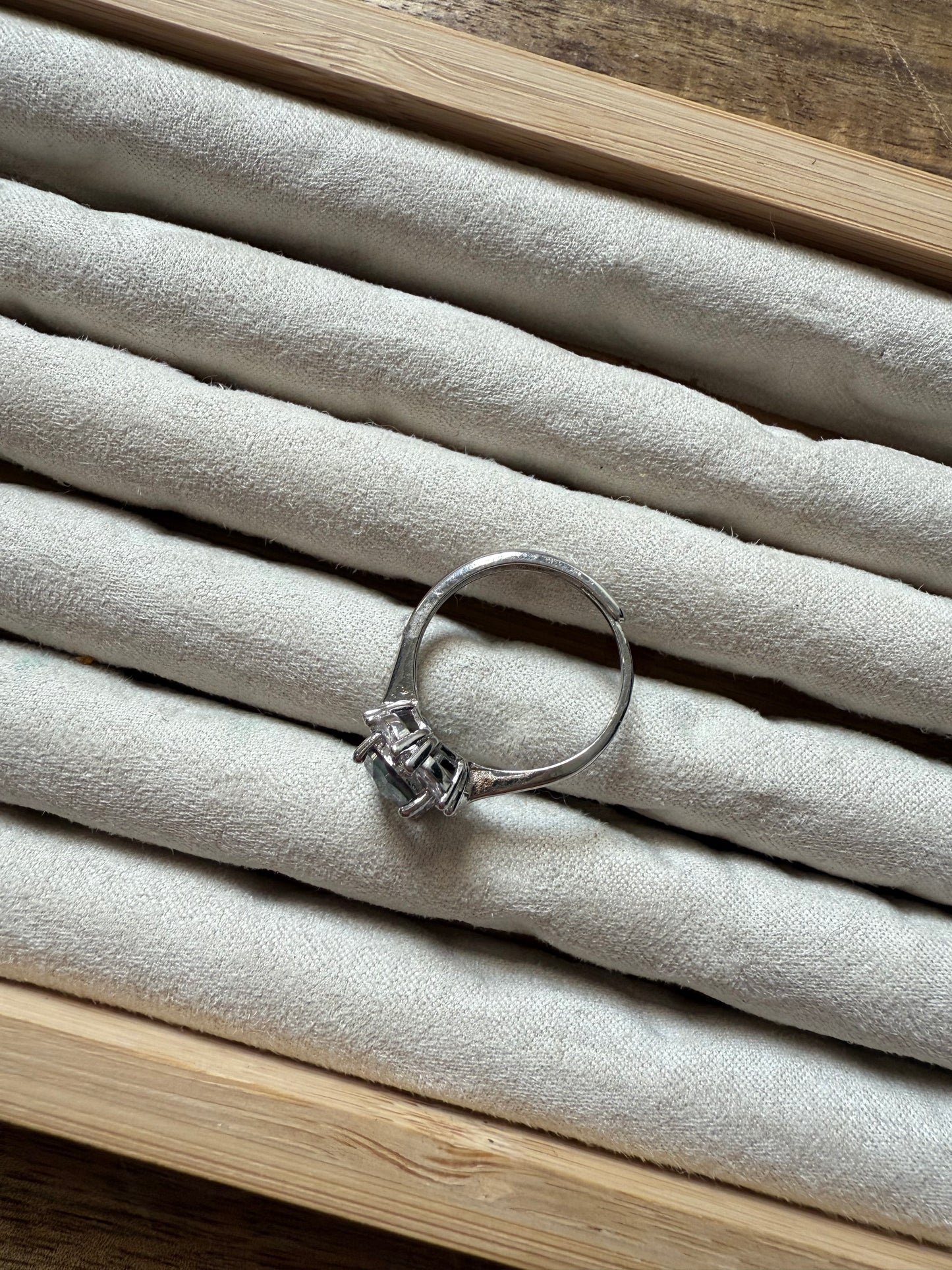 Adjustable Silver Galaxy (7.5-10)