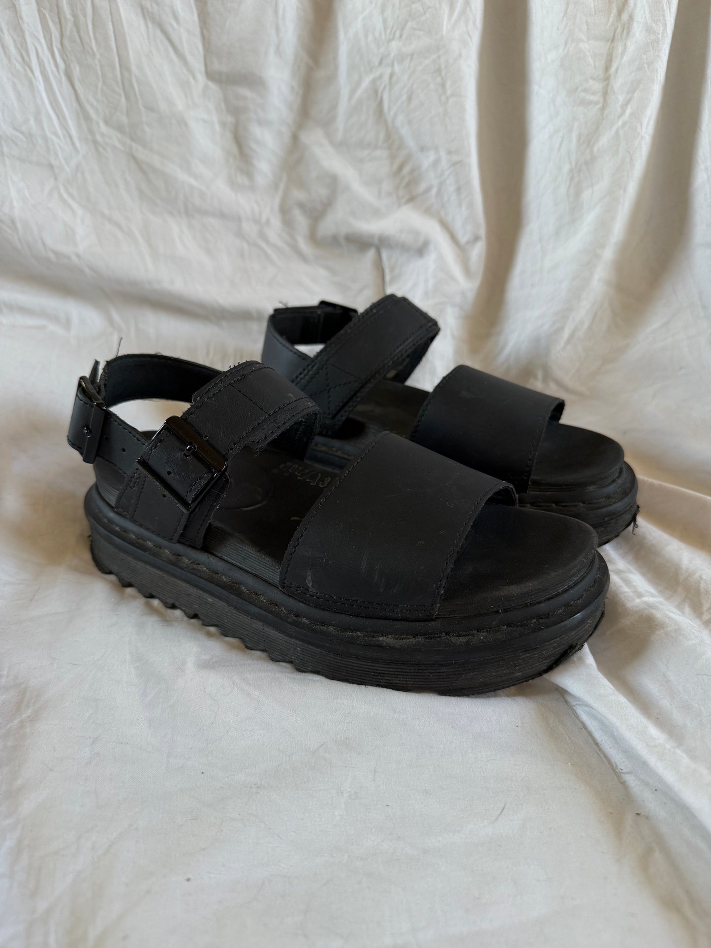 Voss Sandals
