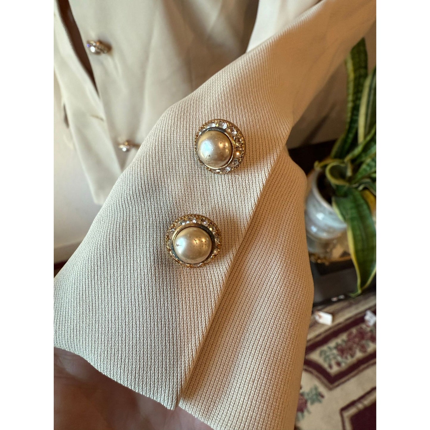 Vintage Blazer Pearl Buttons