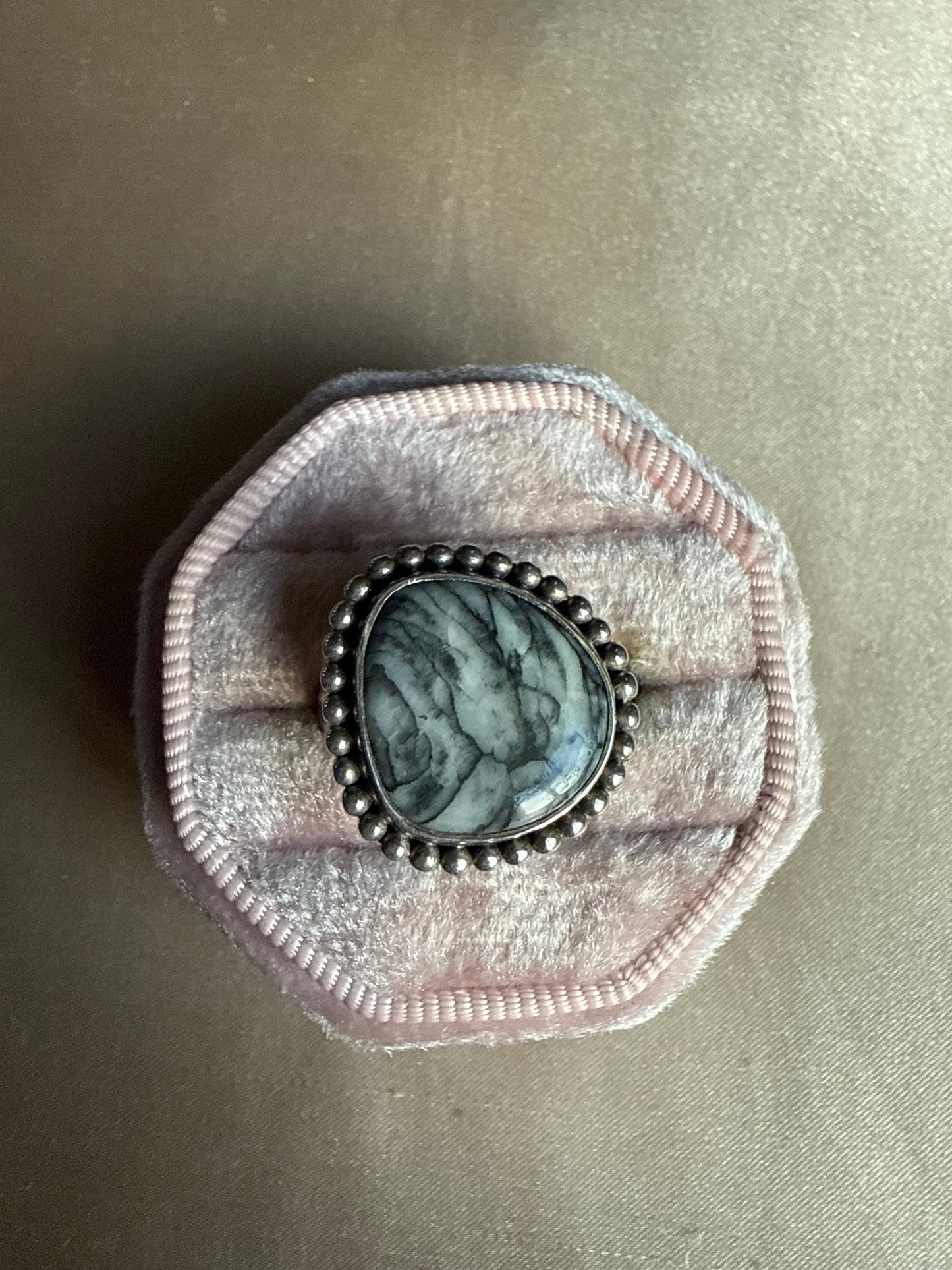 Sterling White Buffalo Ring (9.75)