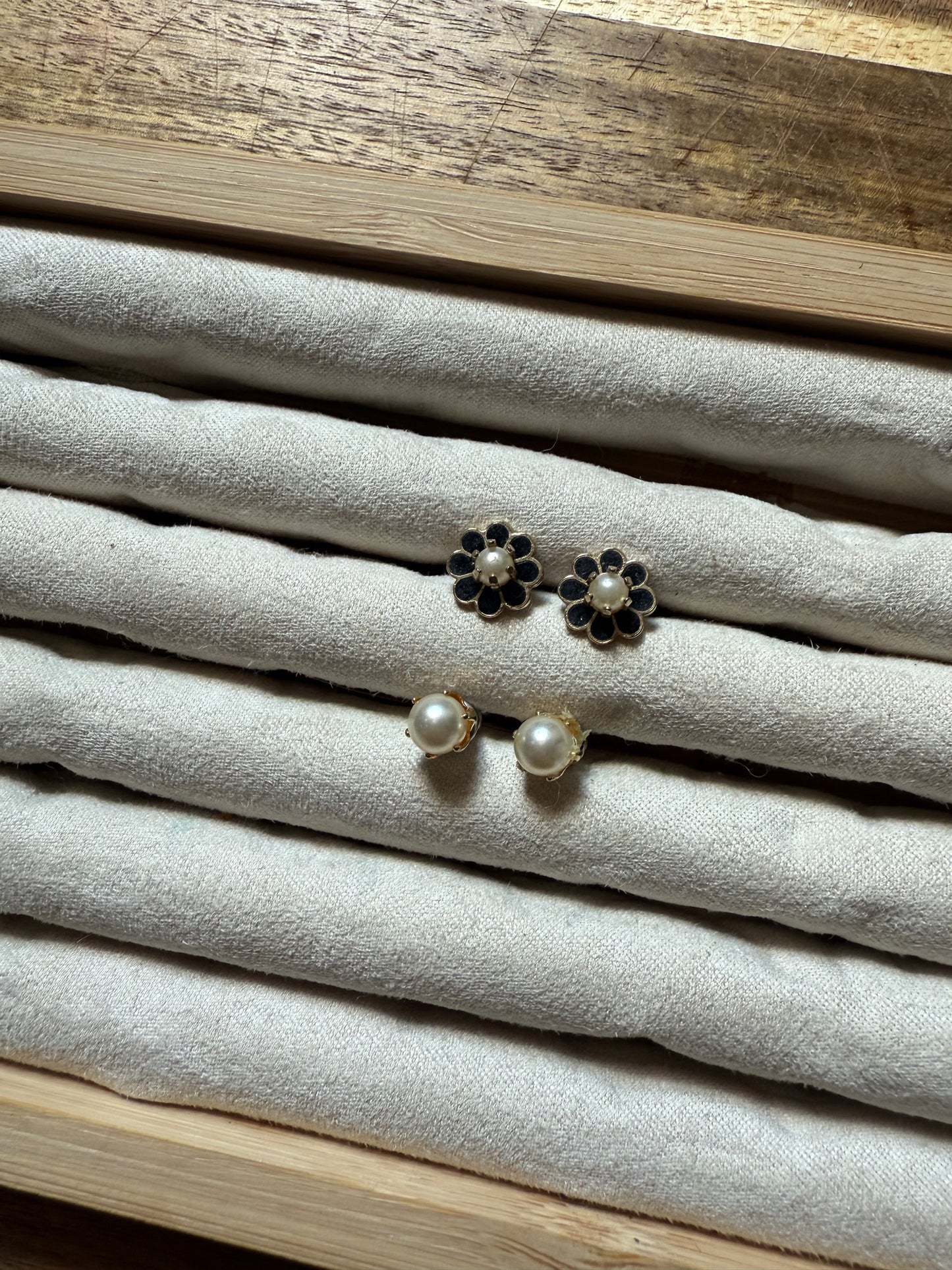 Pearl & Flower Stud Bundle