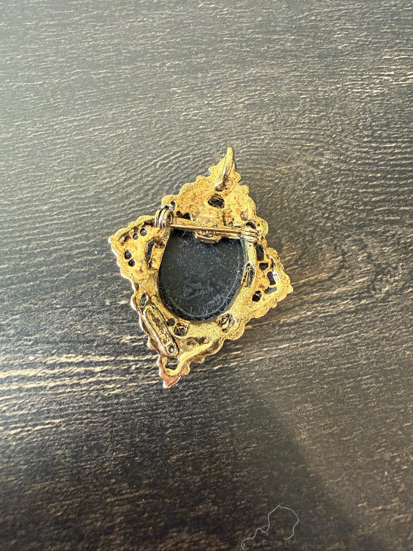 Gerry's Cameo Brooch